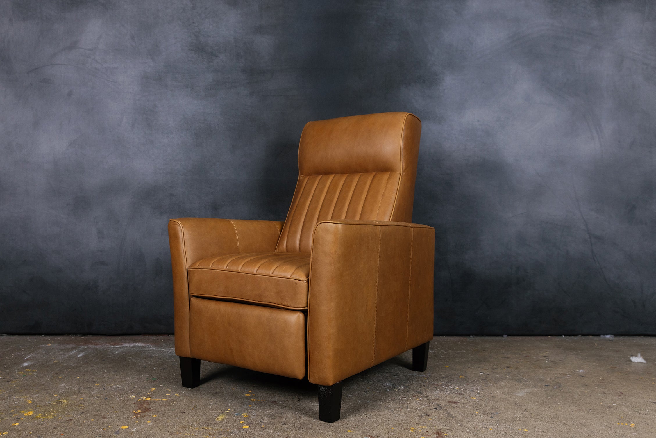 TENNESSEE LEATHER RECLINER CHAIR
