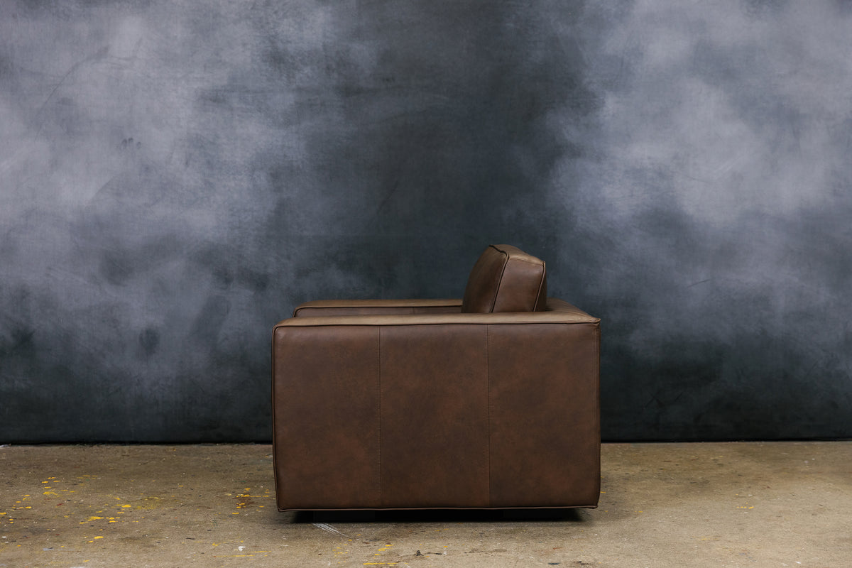 MADDEX LEATHER CHAIR SLIM ARM
