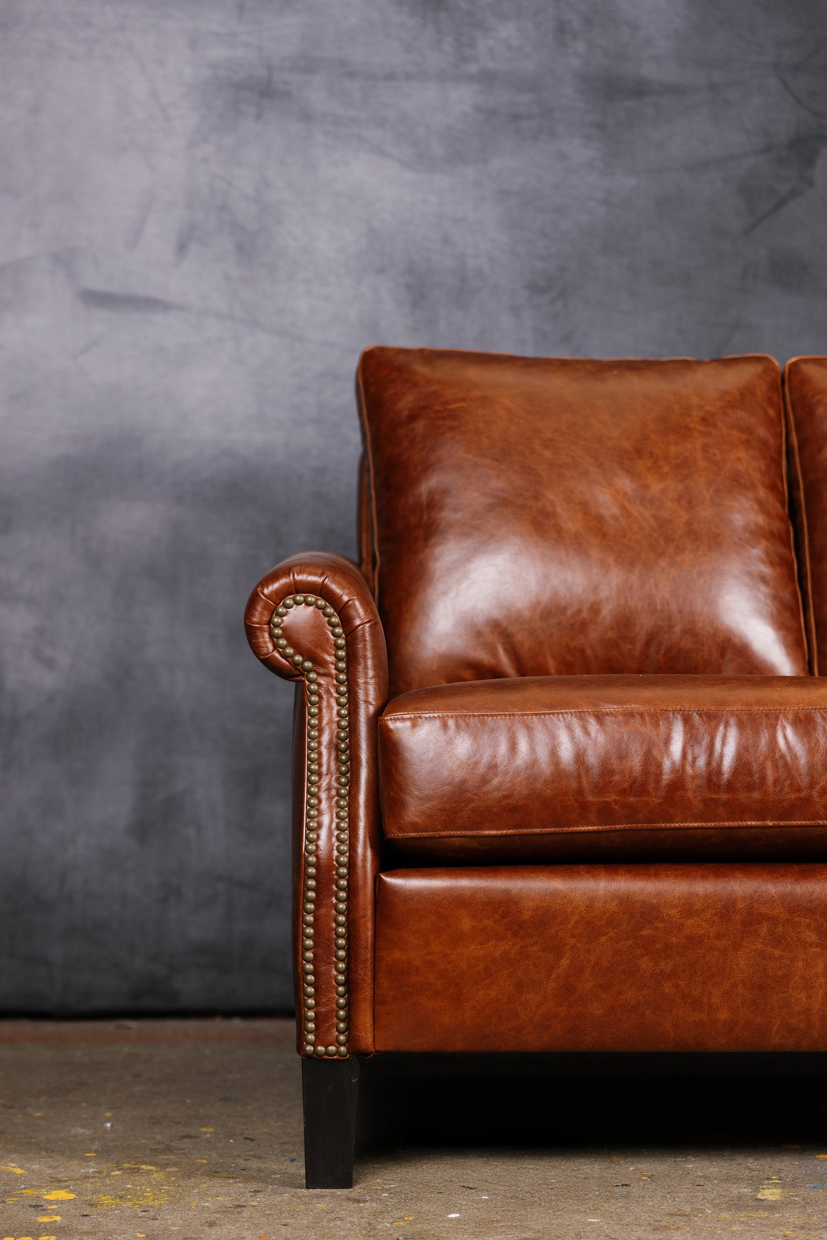 ESQUIRE LEATHER CONDO SOFA