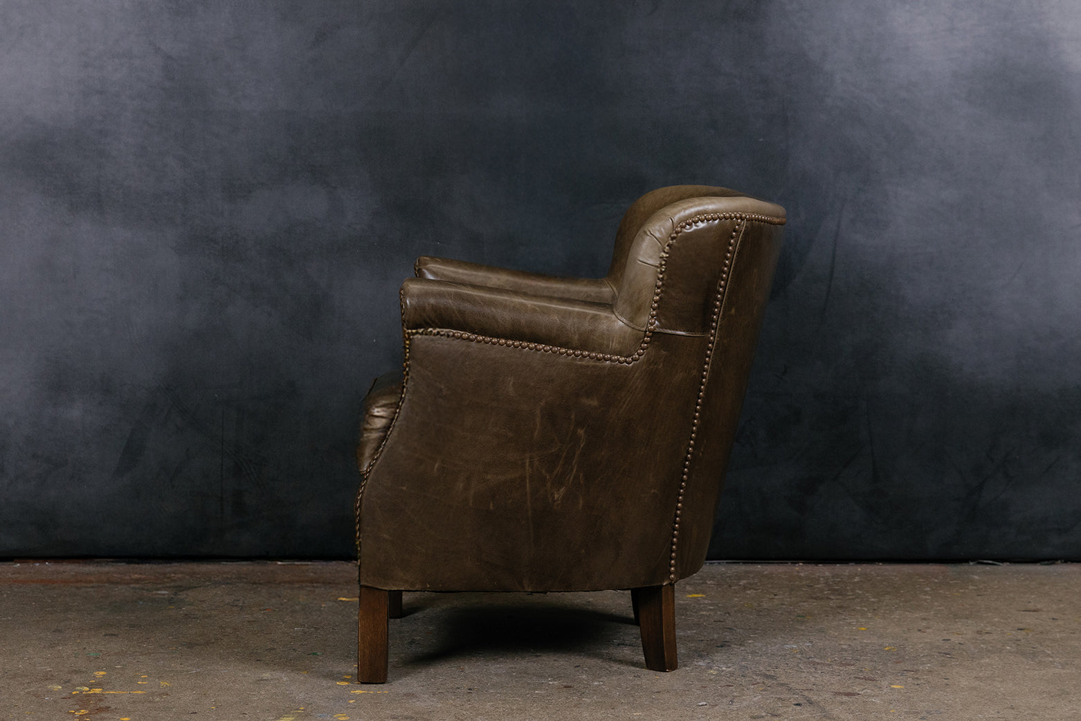 NAPOLEON LEATHER CHAIR