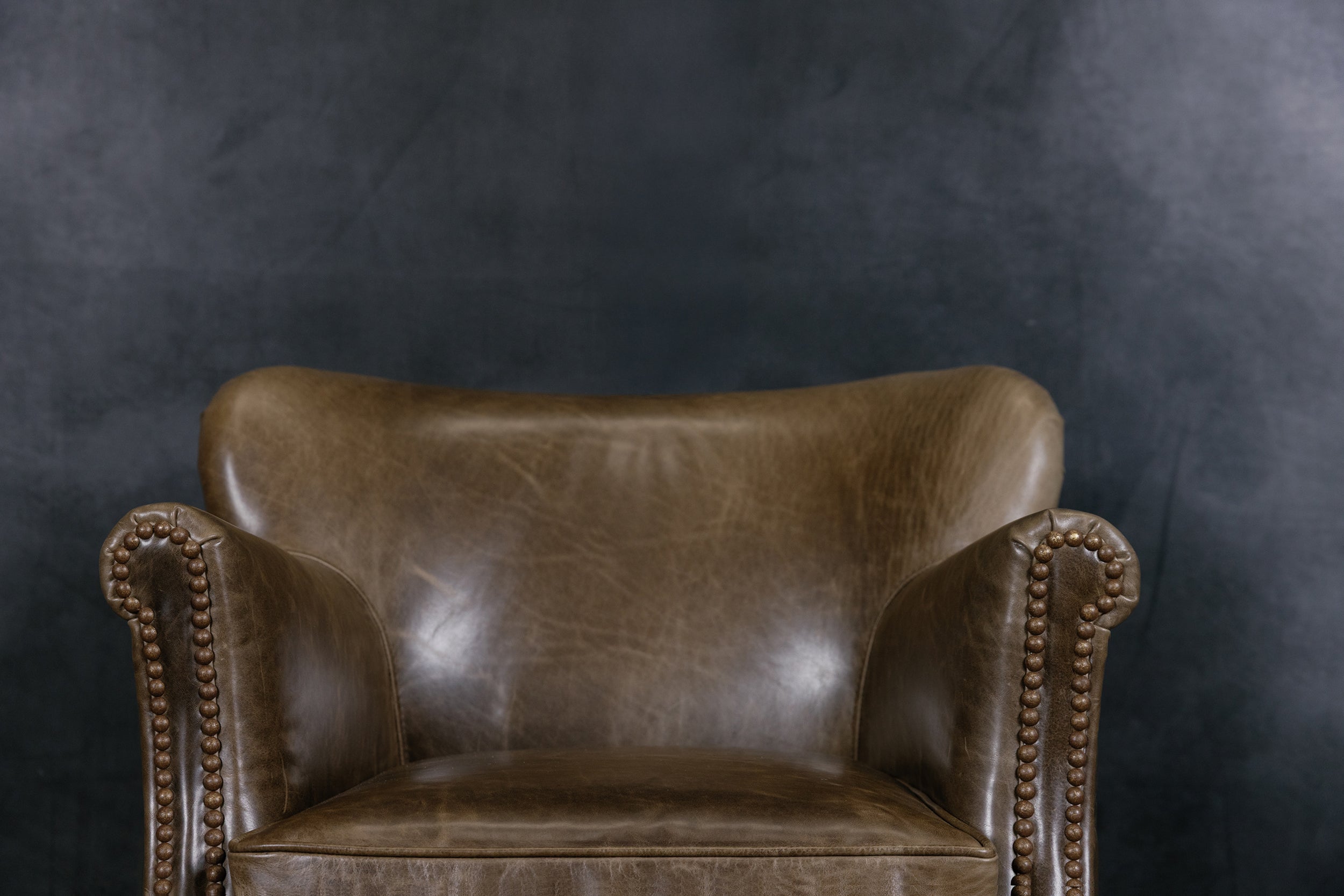 NAPOLEON LEATHER CHAIR