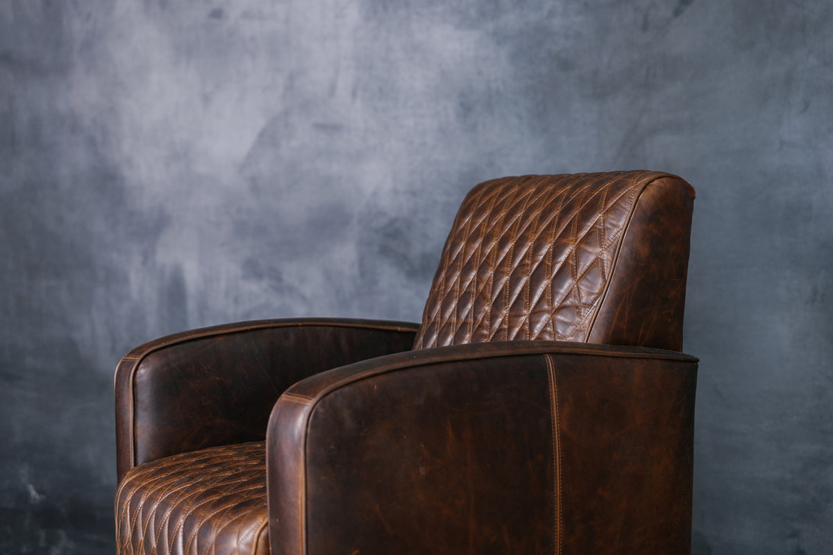 RETRO QUILT LEATHER CHAIR