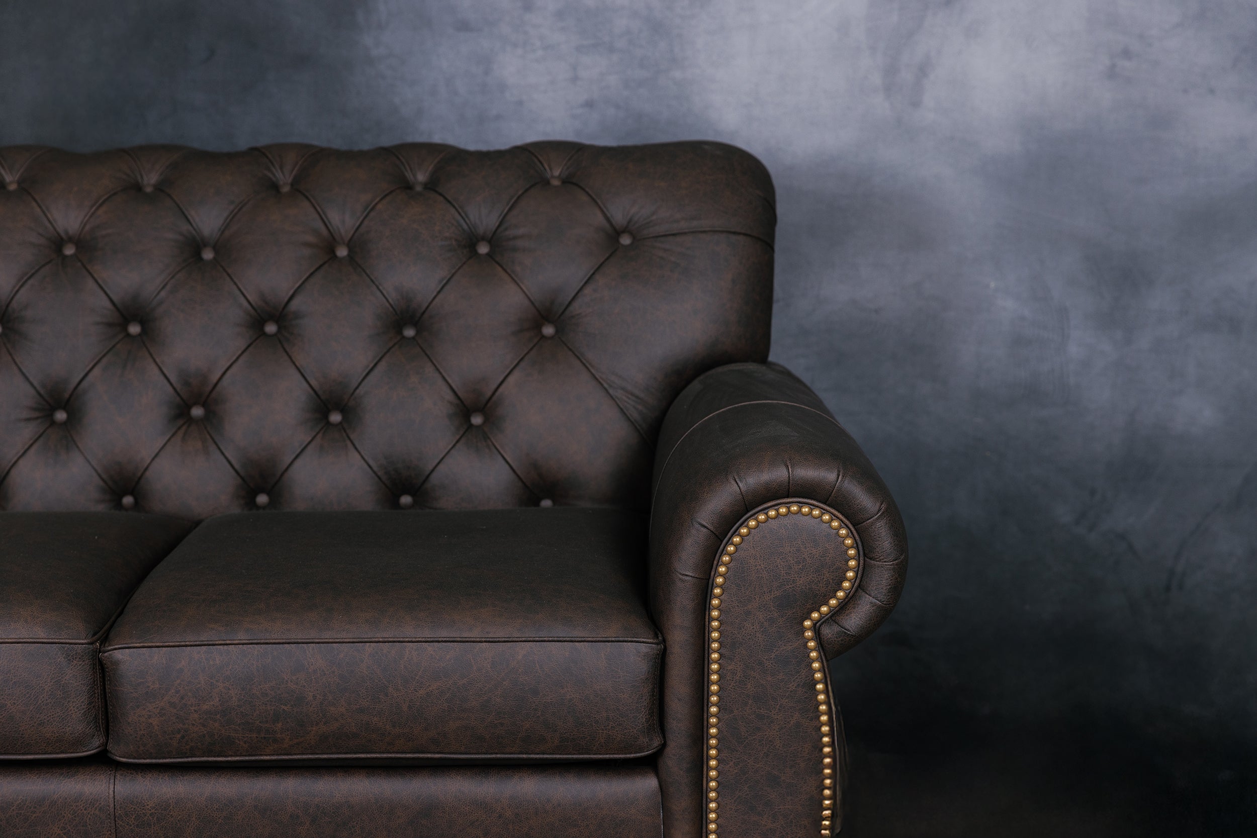 WESTMINSTER LEATHER SOFA BED QUEEN