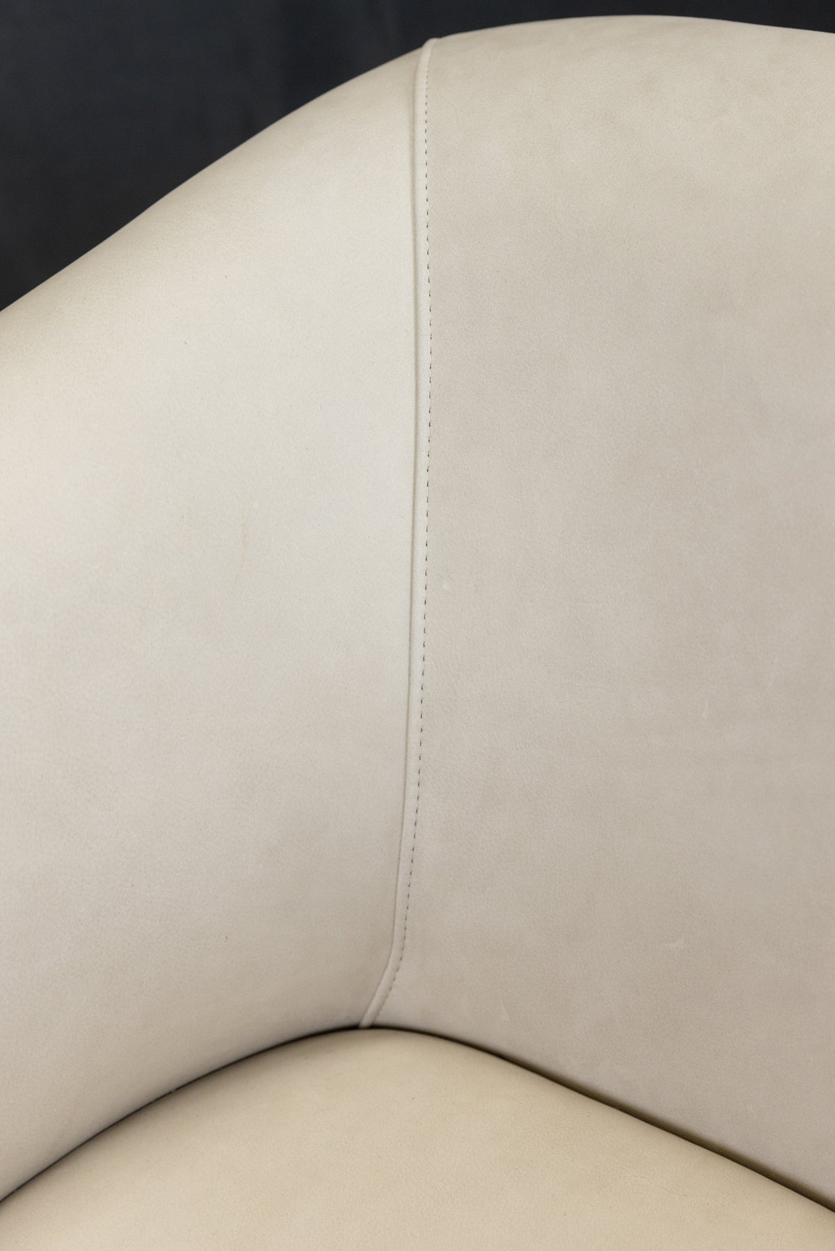 Alexander chair