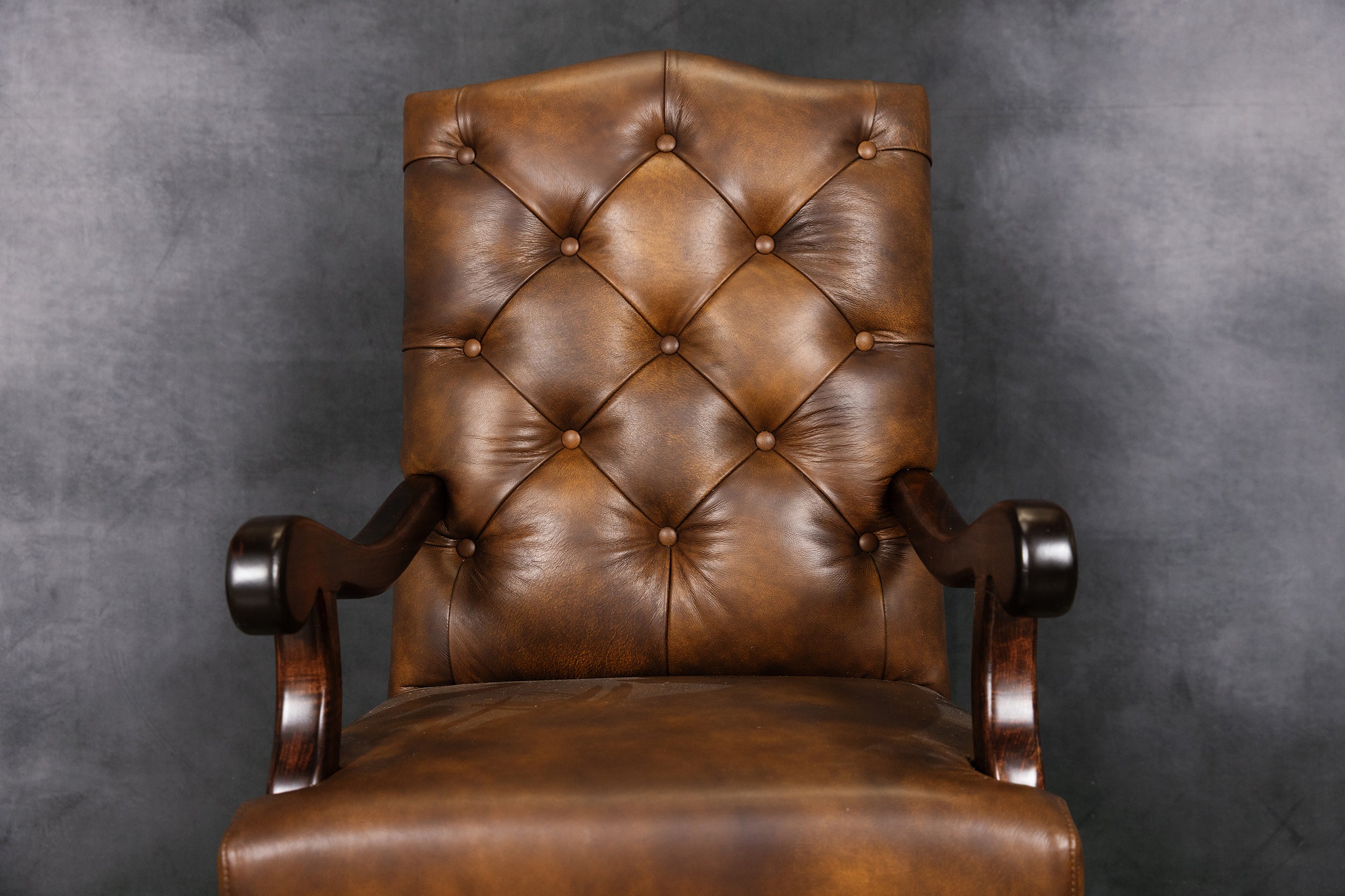 HIGH COUNTRY DINING ARM CHAIR