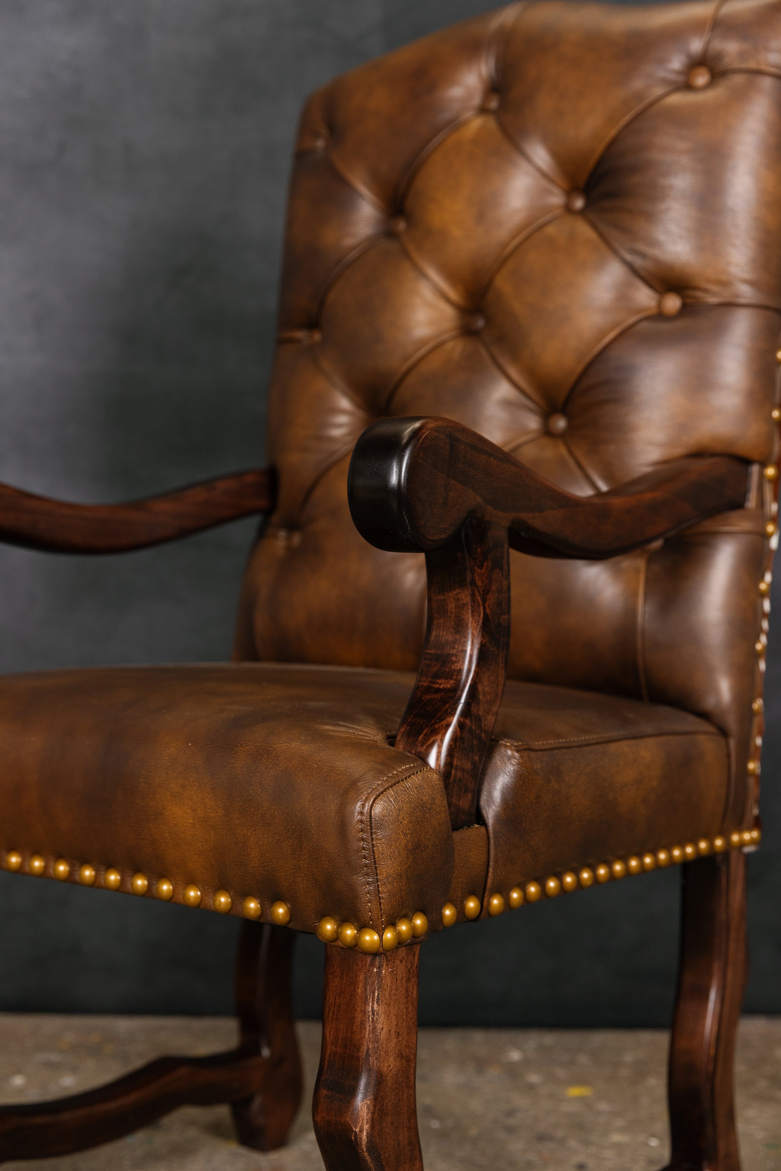 HIGH COUNTRY DINING ARM CHAIR