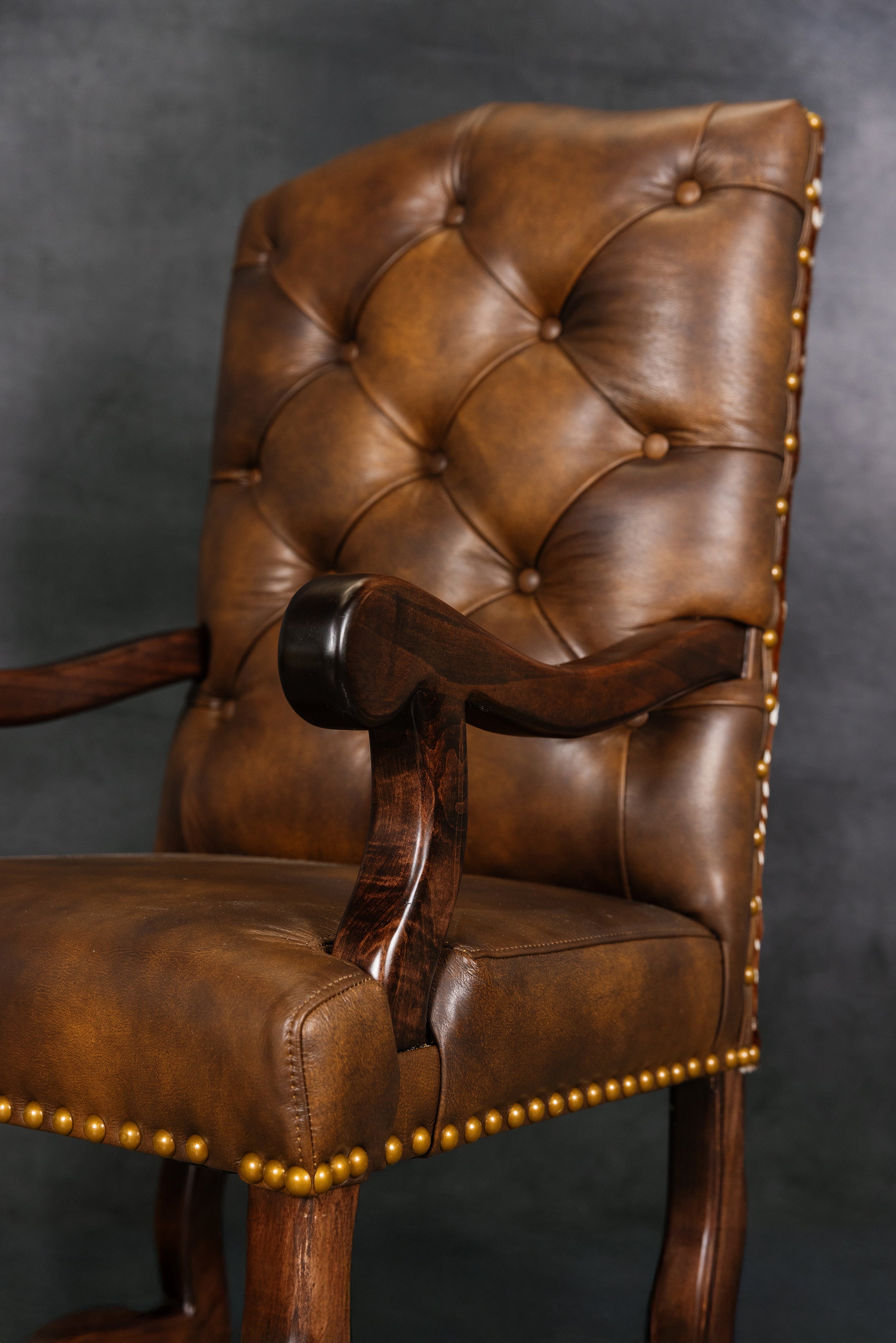 HIGH COUNTRY DINING ARM CHAIR