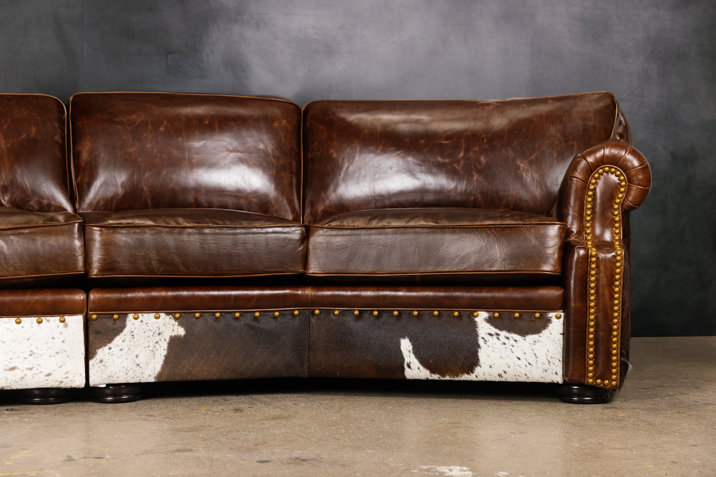 THE FRONTIER LEATHER SOFA