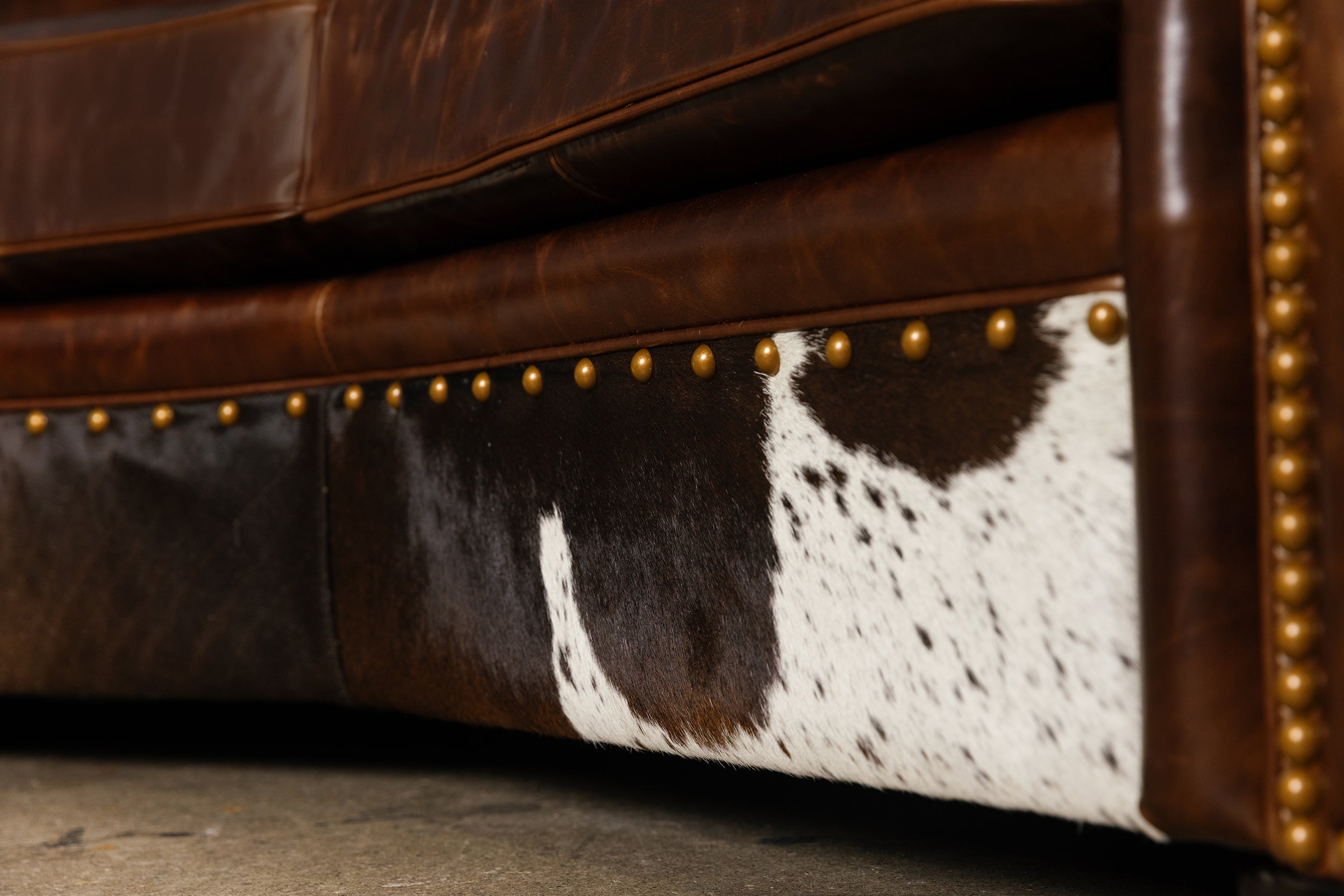 THE FRONTIER LEATHER SOFA