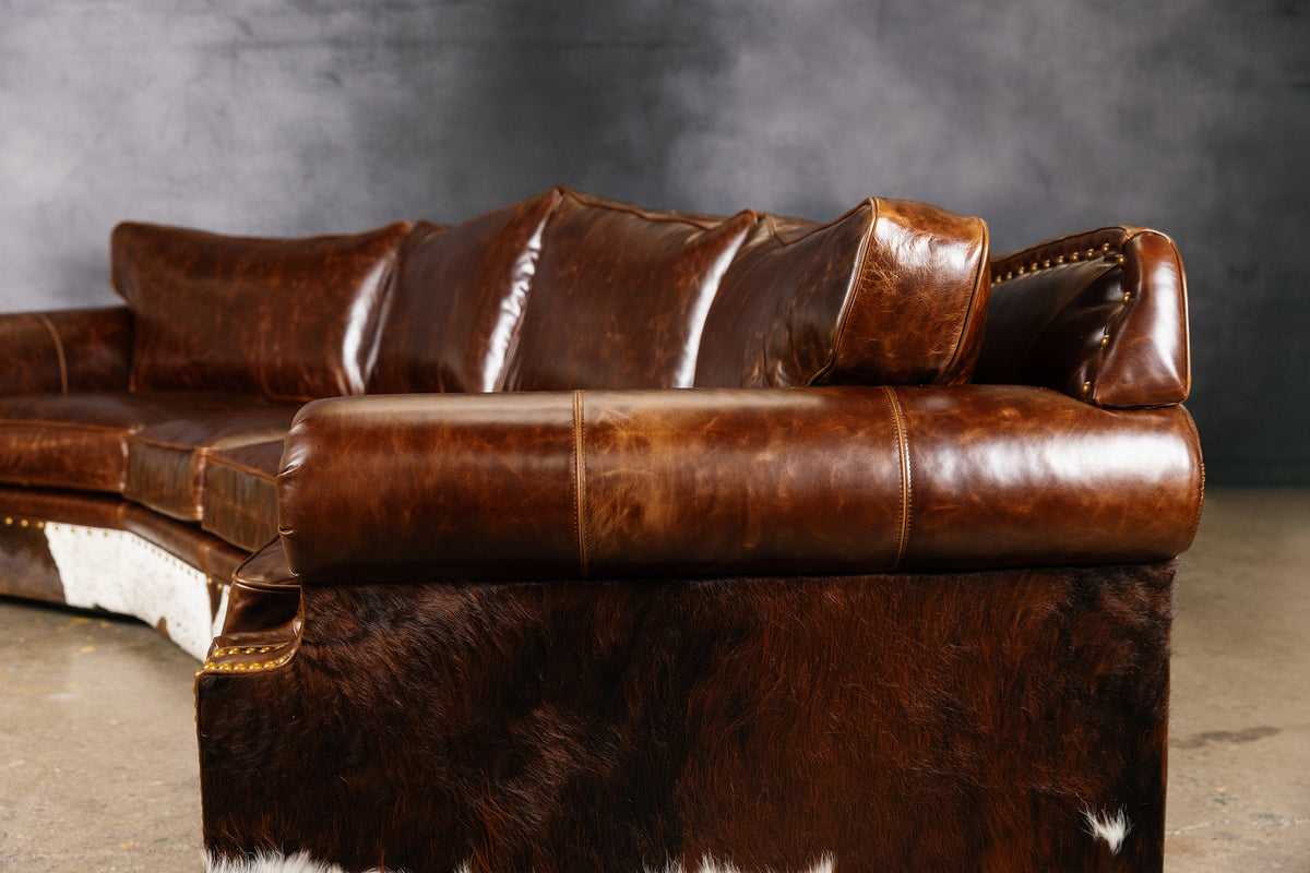 THE FRONTIER LEATHER SOFA
