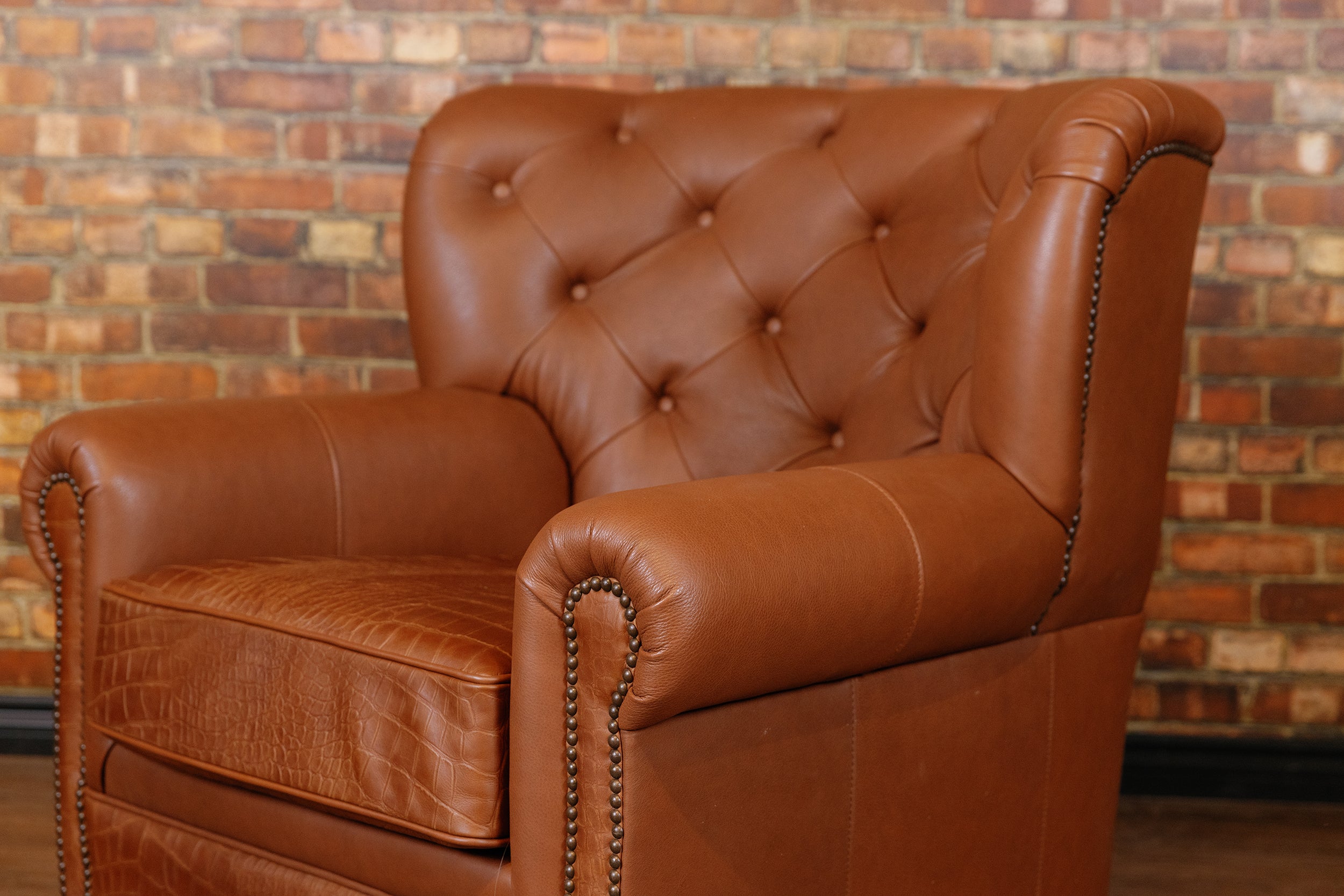 WINSTON CHURCHILL CHAIR FLOOR MODEL