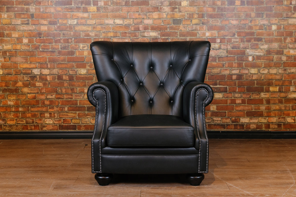 AFICIONADO LEATHER CHAIR FLOOR MODEL BLACK LEATHER