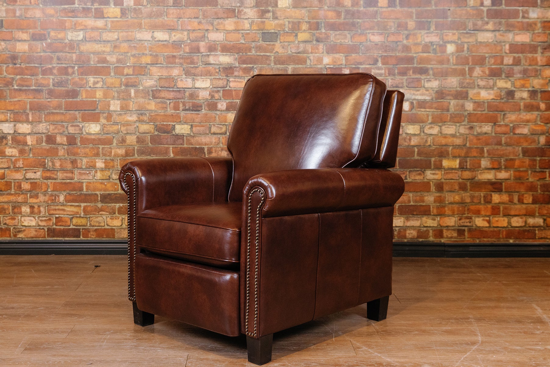 BOSTON LEATHER RECLINER FLOOR MODEL