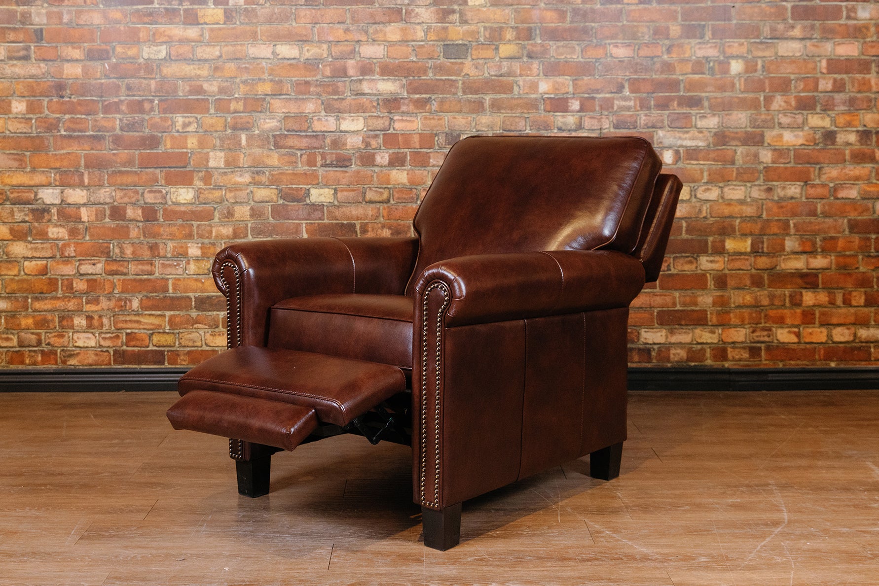 BOSTON LEATHER RECLINER FLOOR MODEL