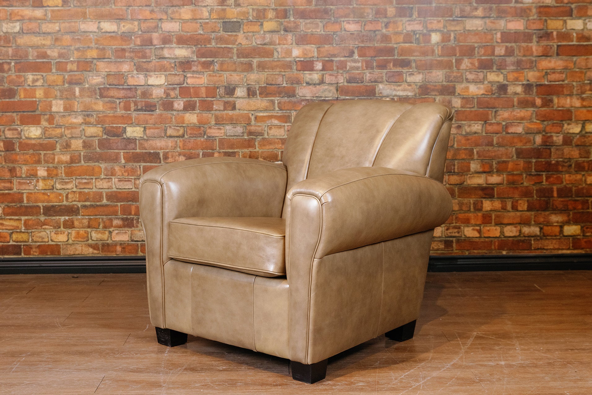 BACHELOR CLAMSHELL CHAIR FLOOR MODEL TAUPE