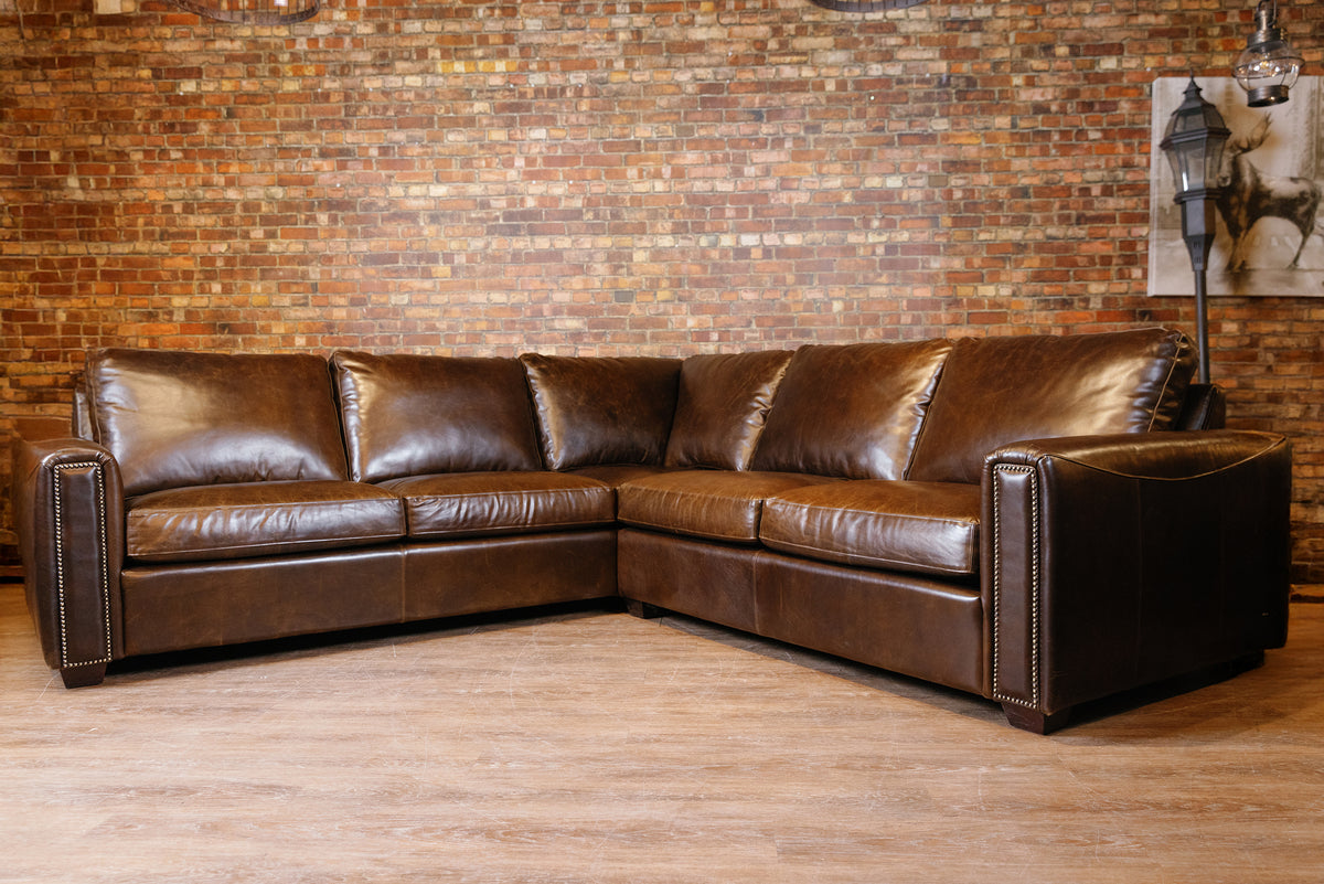 IOWA SECTIONAL FLOOR MODEL 109X109 (SOLD )