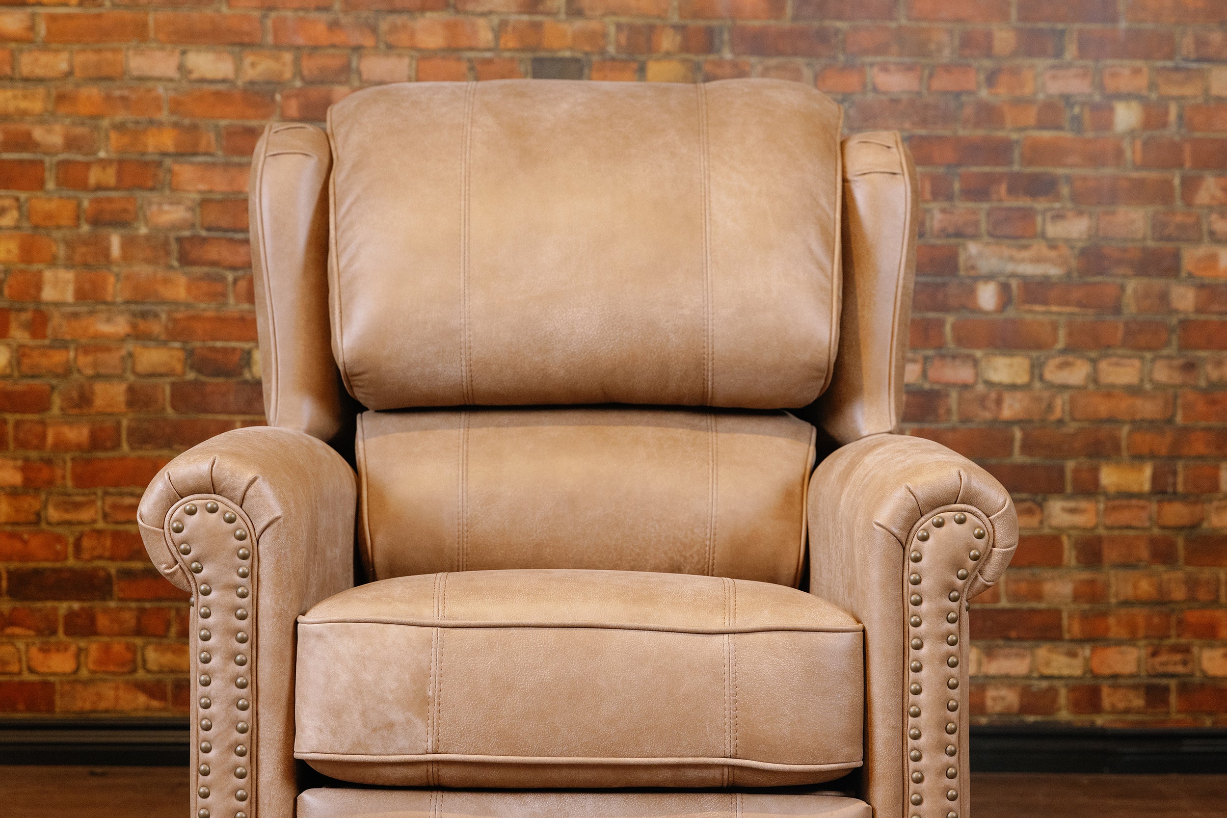 JAMIESON WINGBACK RECLINER FLOOR MODEL RUSTIC