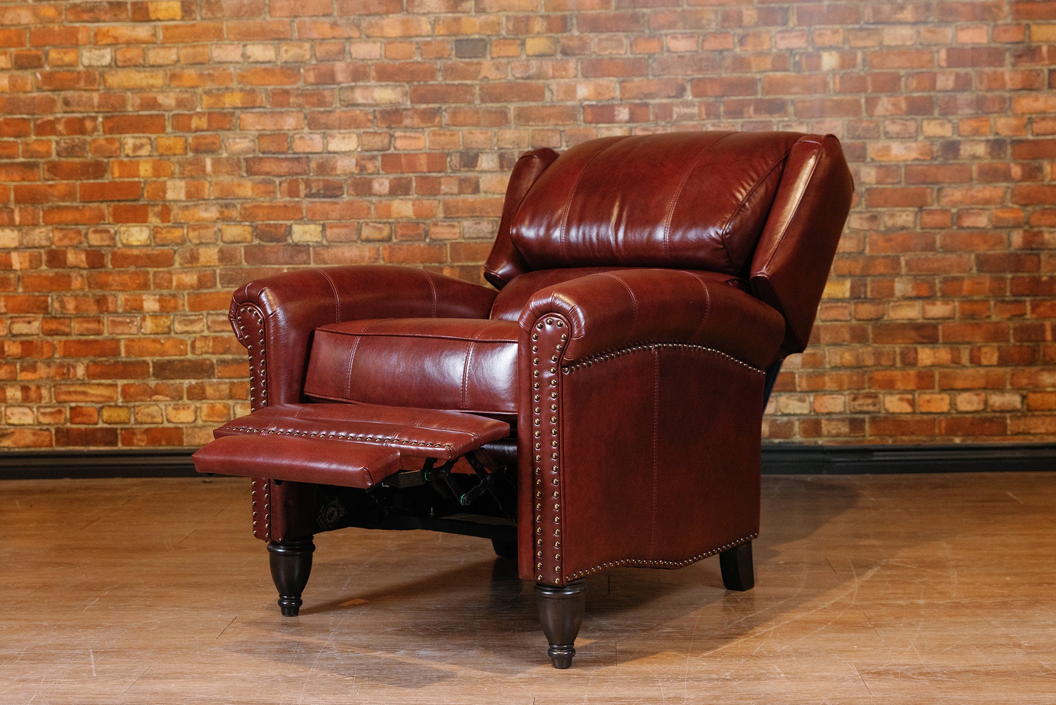JAMIESON WINGBACK RECLINER FLOOR MODEL oxblood