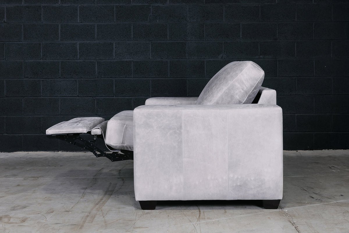MODENA MOTION POWER LEATHER CHAIR