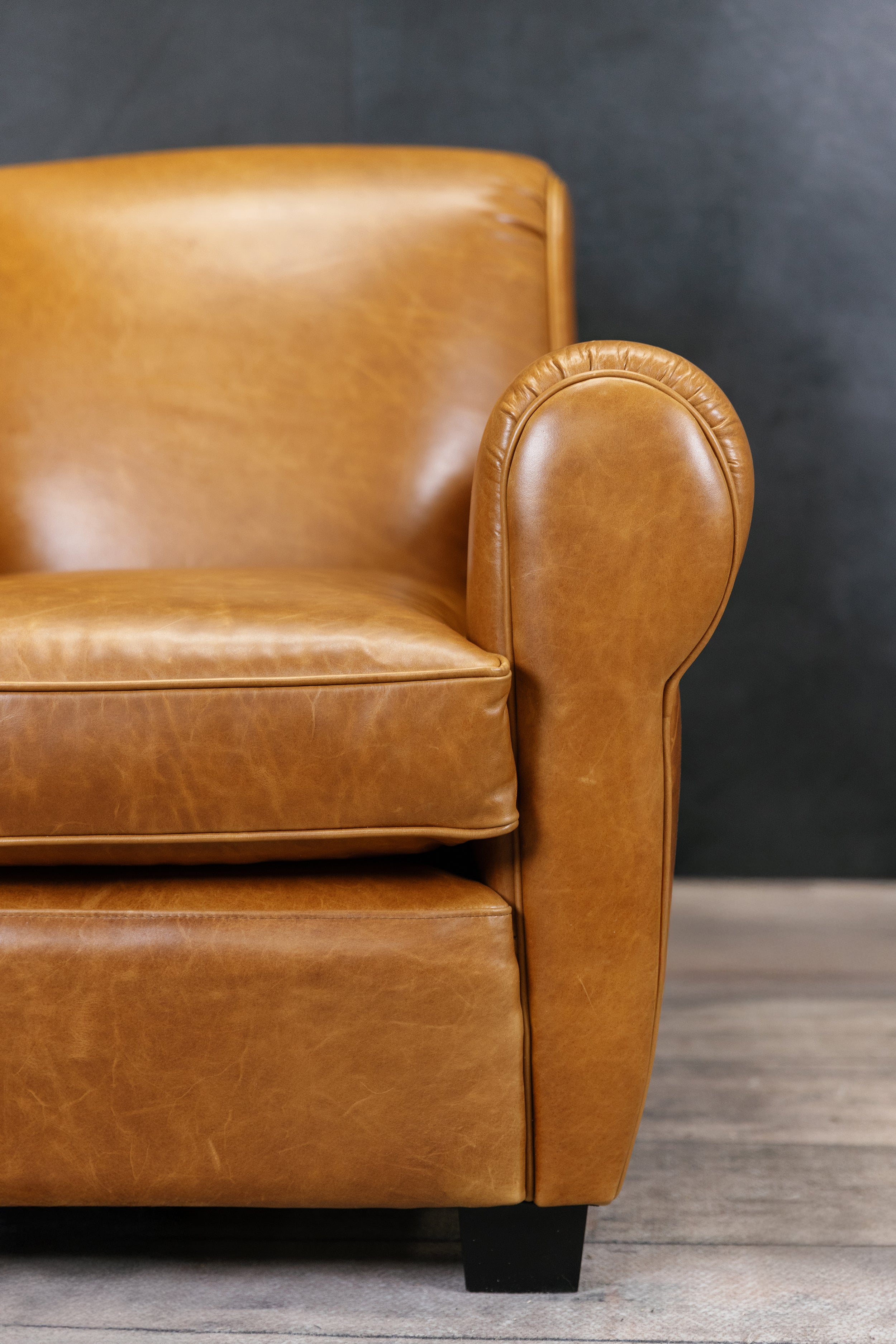 THE GATSBY LEATHER CHAIR
