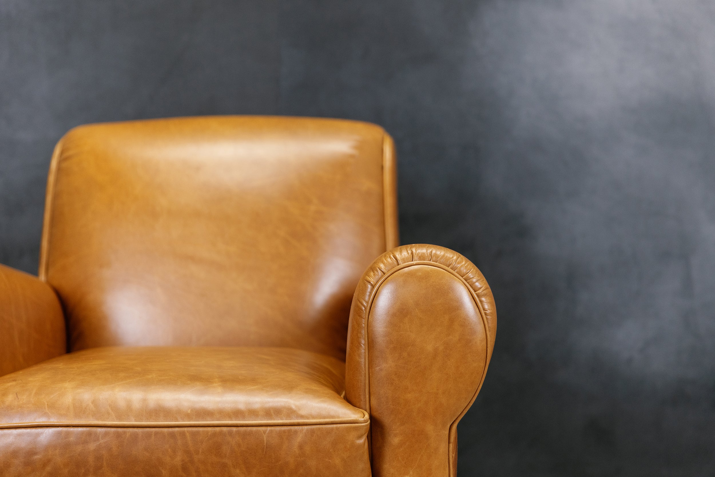 THE GATSBY LEATHER CHAIR
