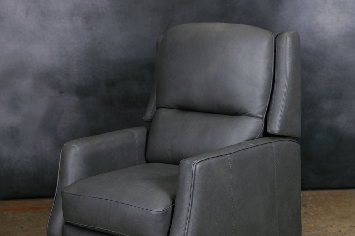 COUNTRY CLUB RECLINER CHAIR