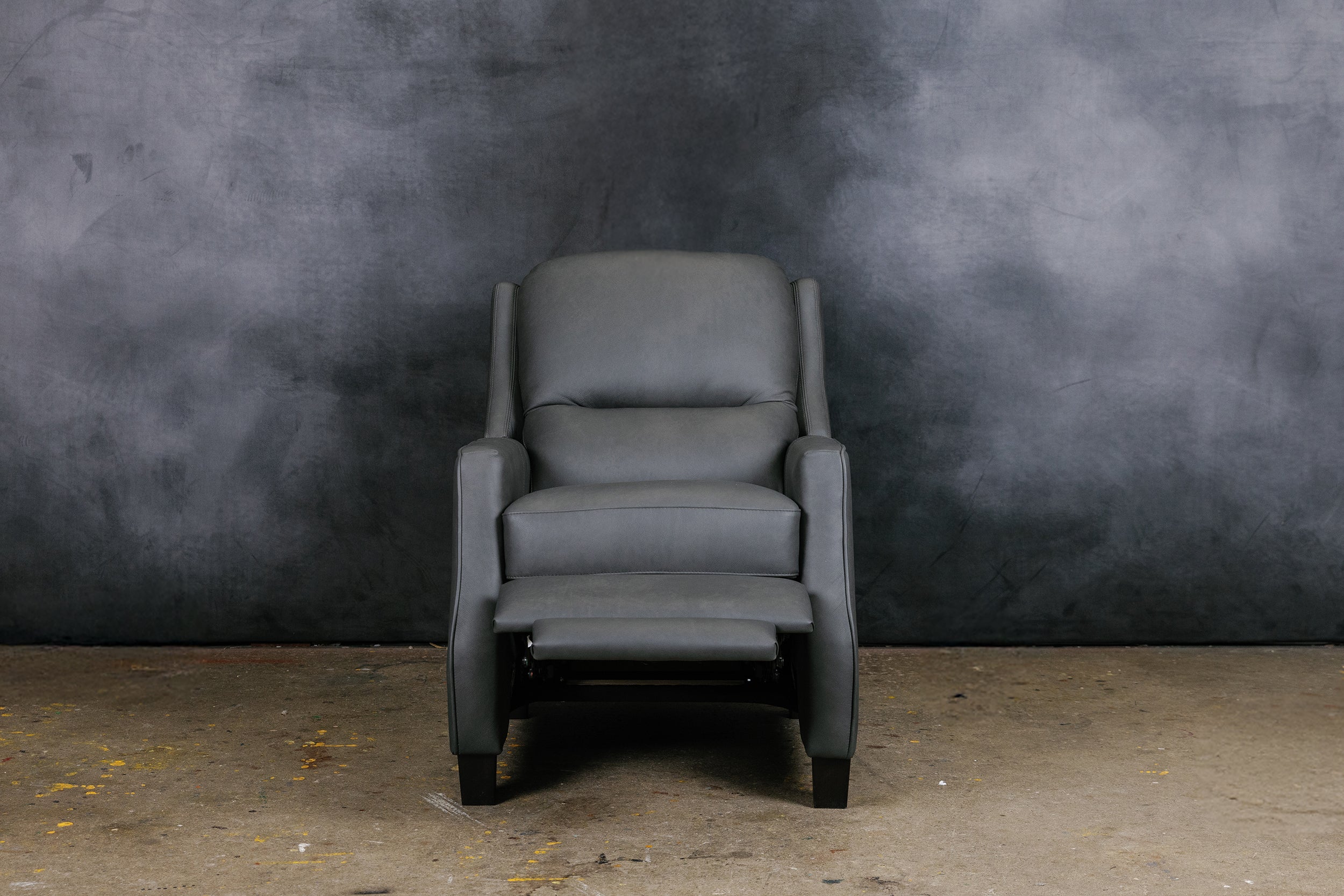 COUNTRY CLUB RECLINER CHAIR