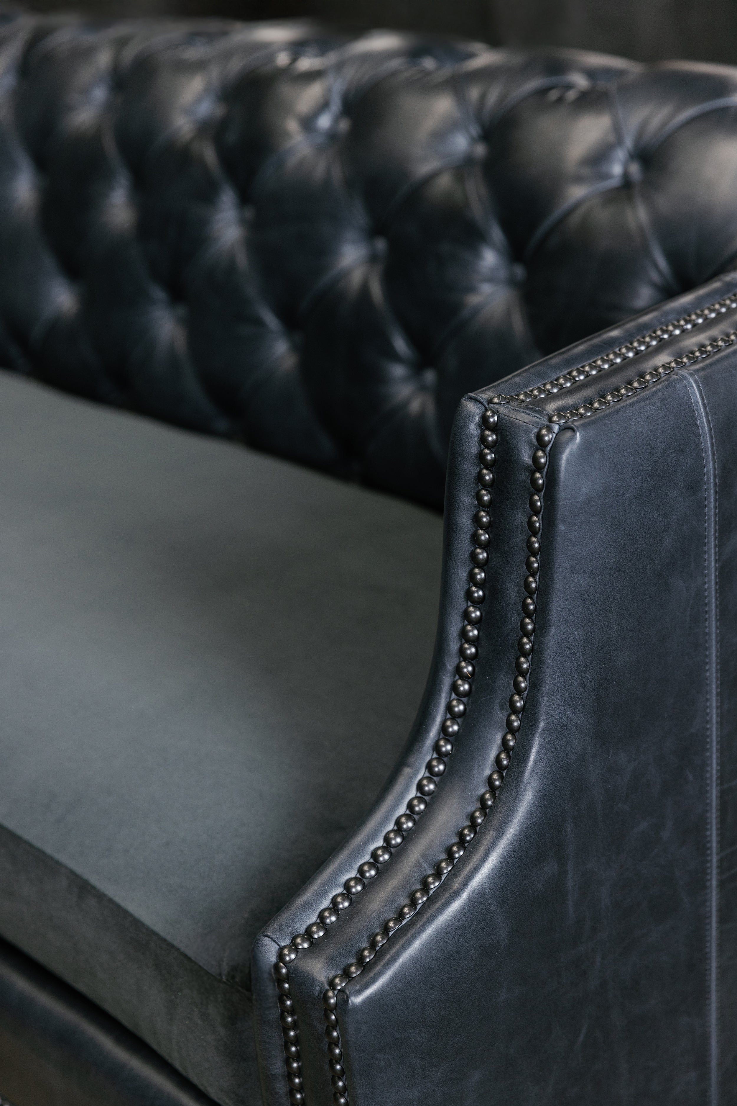 ESSEX LEATHER SECTIONAL