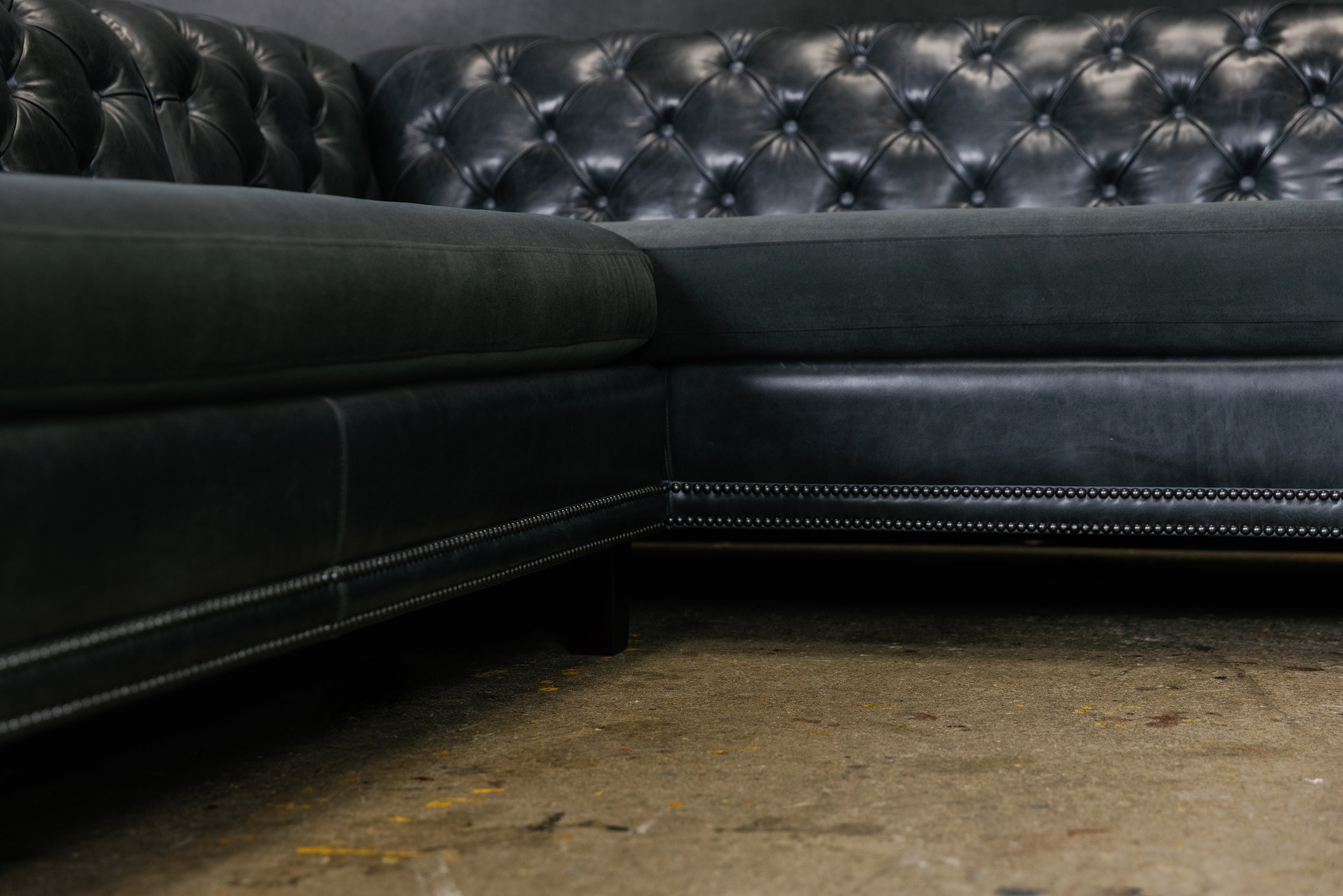 ESSEX LEATHER SECTIONAL