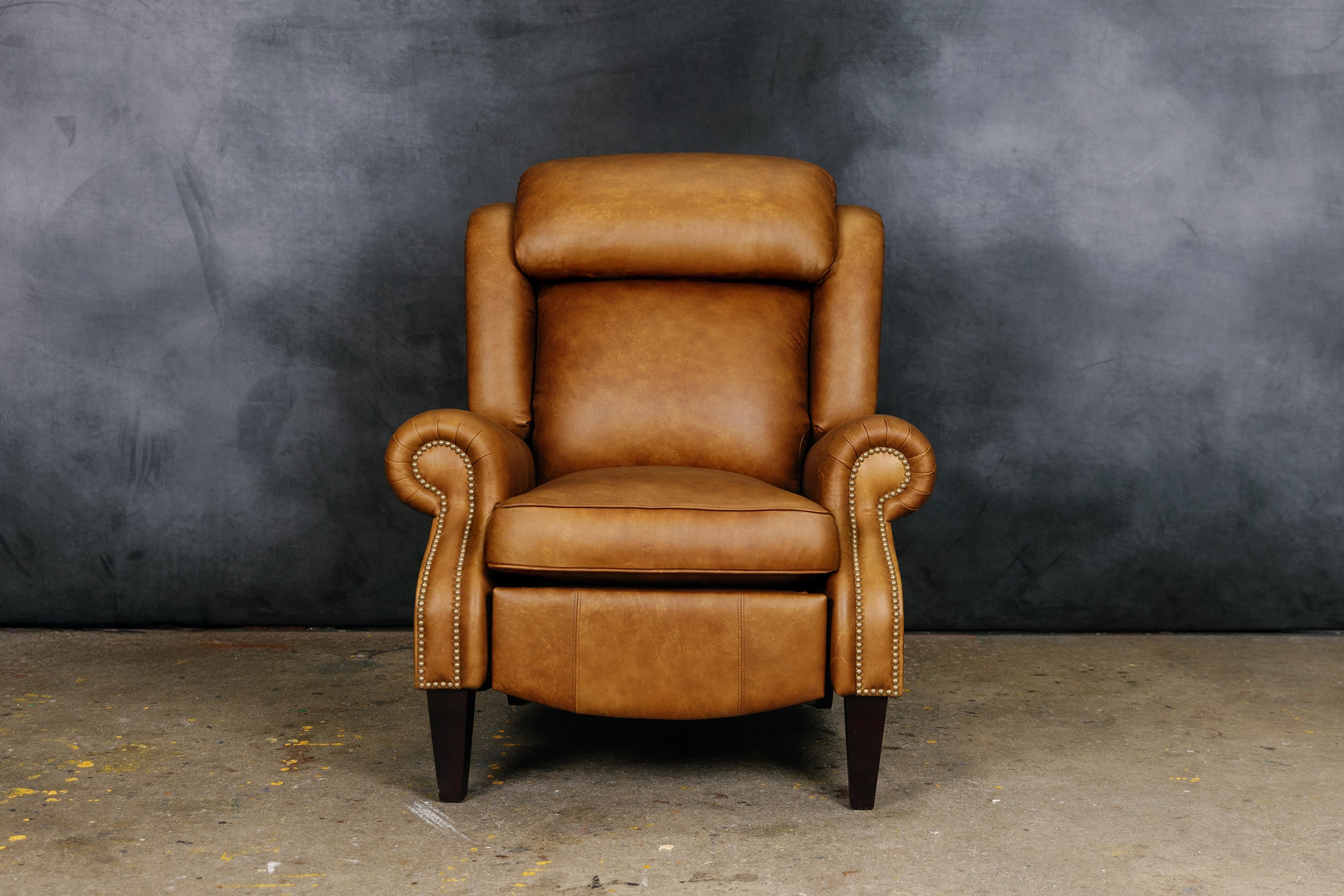 KING RECLINER CHAIR SQUARE LEG