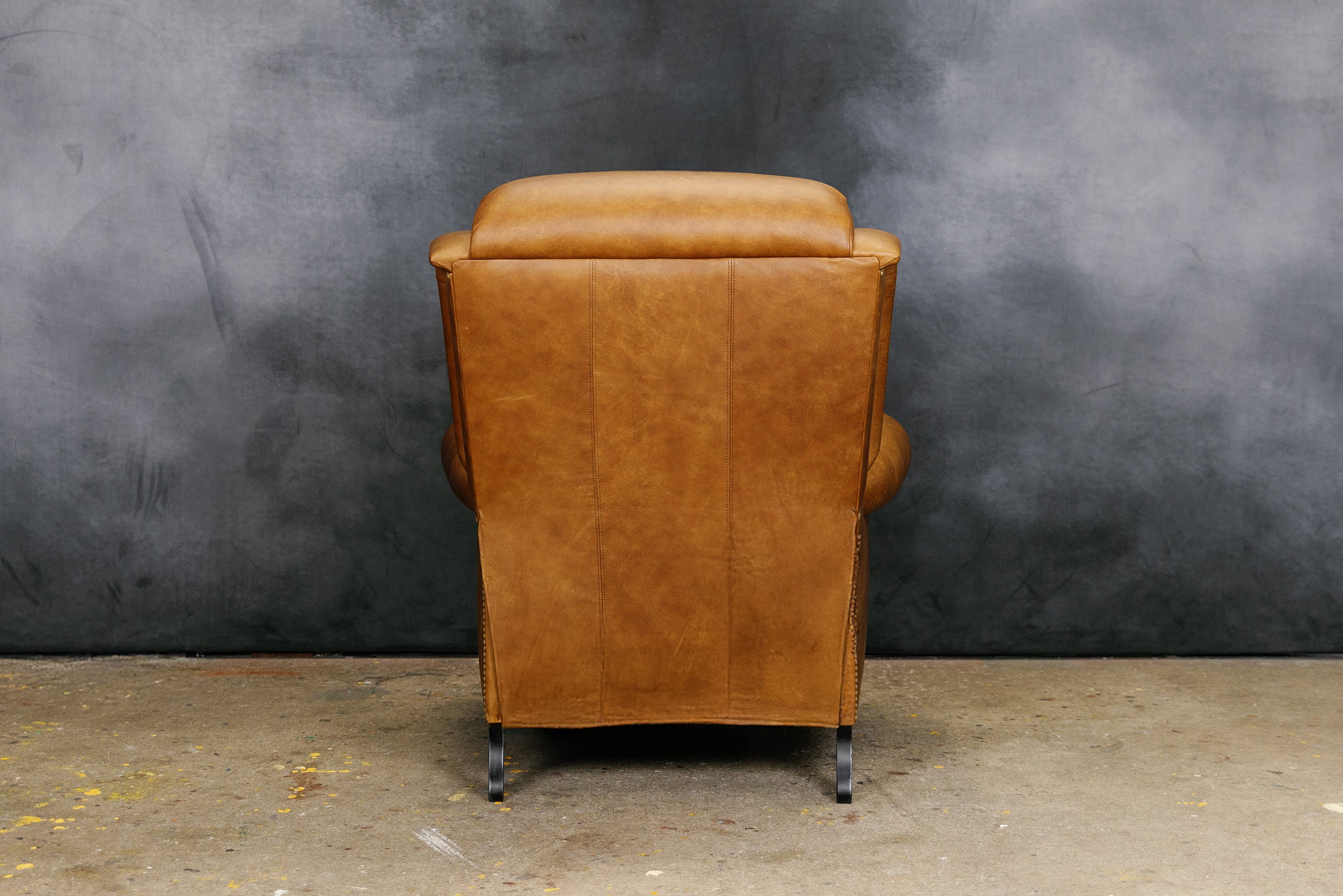 KING RECLINER CHAIR SQUARE LEG