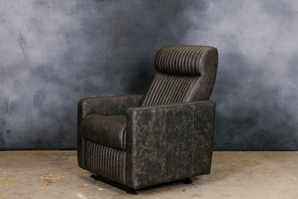 IRON RIDGE POWER RECLINER CHAIR