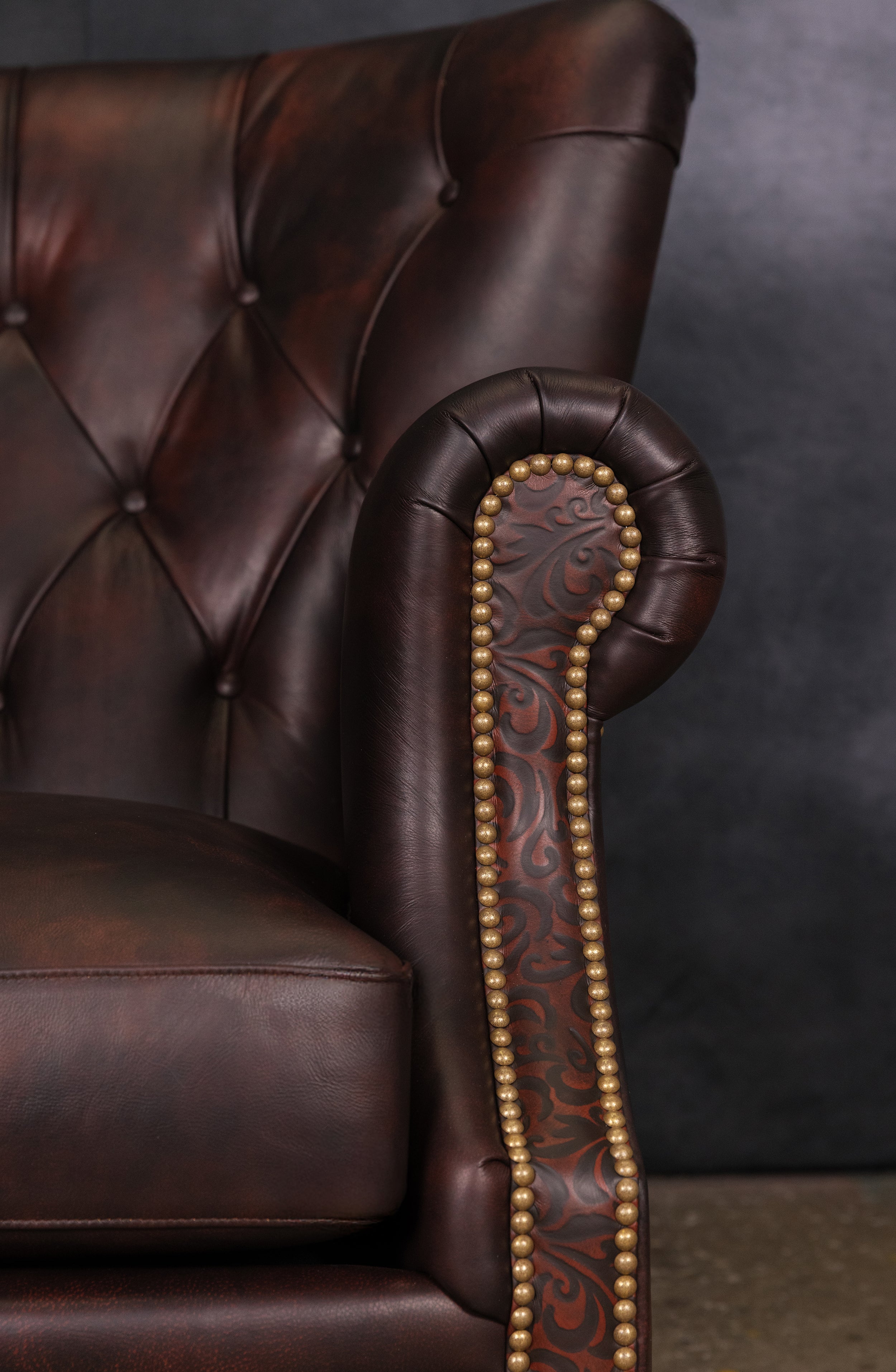 AFICIONADO LEATHER CHAIR NOBILITY ARABESQUE