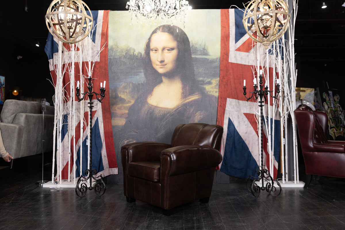 LEATHER CHAIR