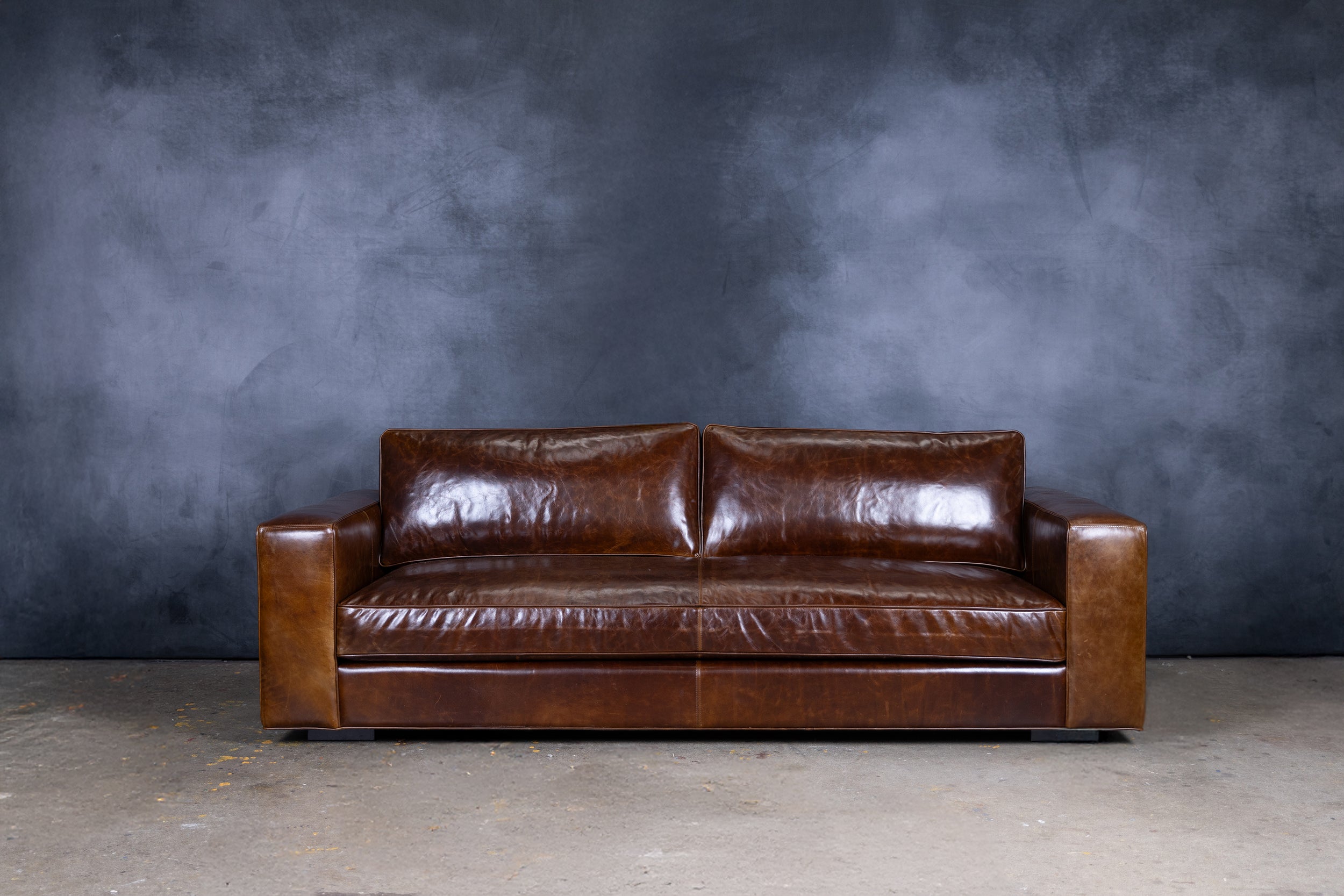 CANAPÉ EN CUIR MADDEX