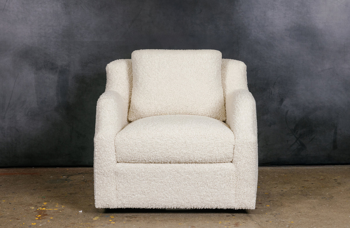 LUNA LOUNGE CHAIR