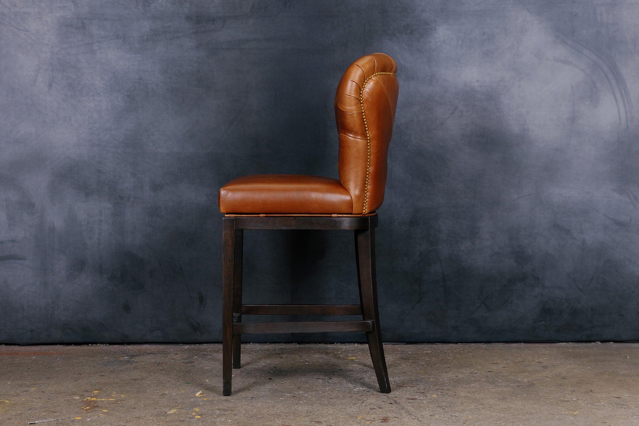 Tabouret de bar géorgien