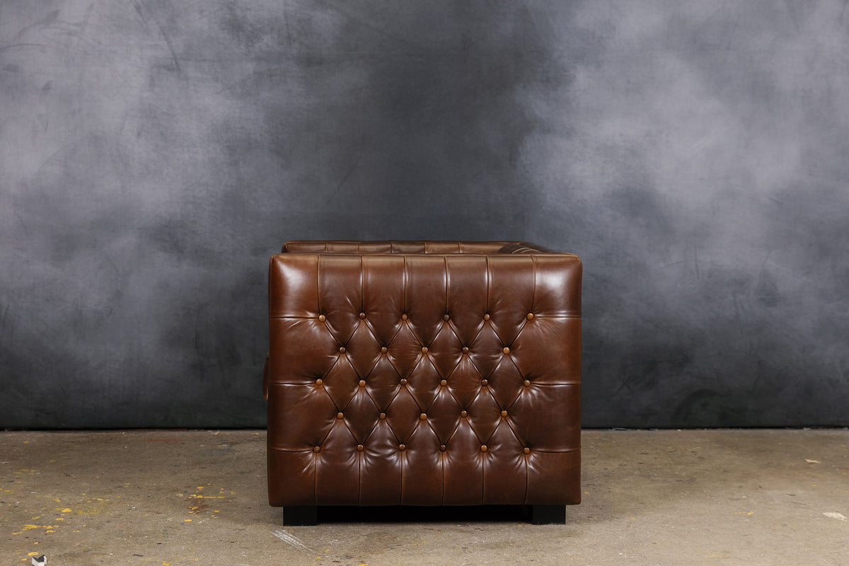 RENAISSANCE LEATHER CHAIR