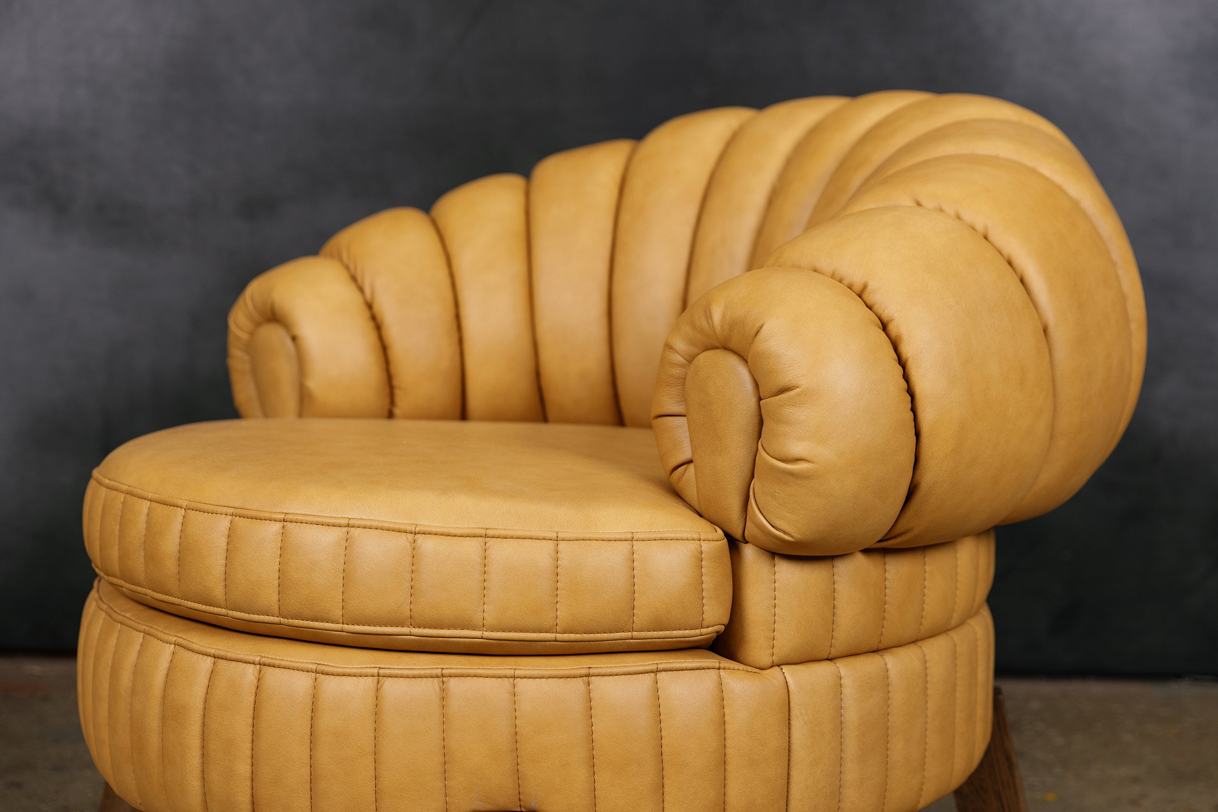 BELLUCCI CHAIR