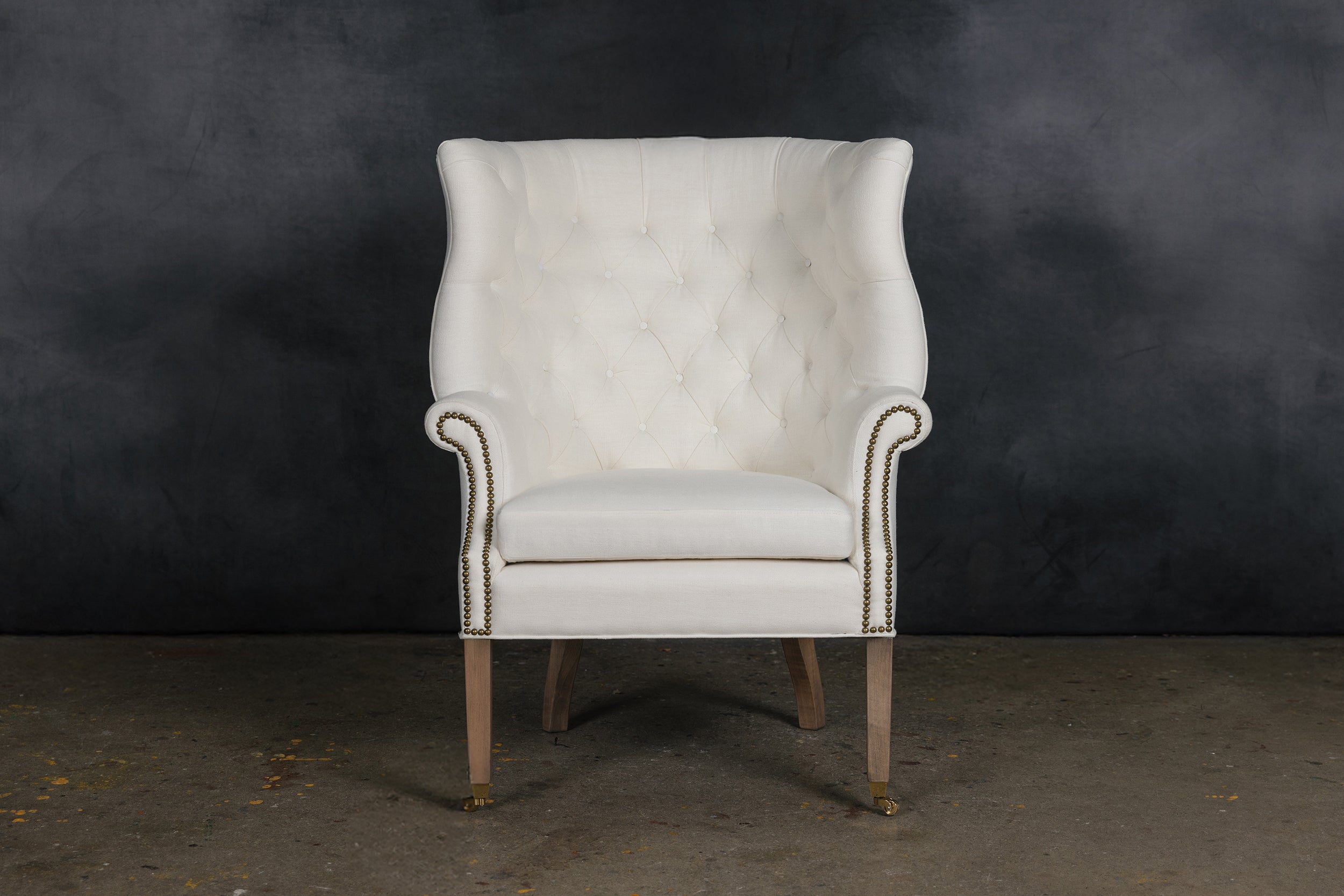 DIANA TUFTED CHAIR