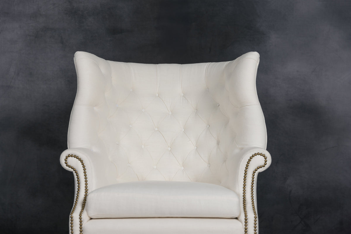 DIANA TUFTED CHAIR