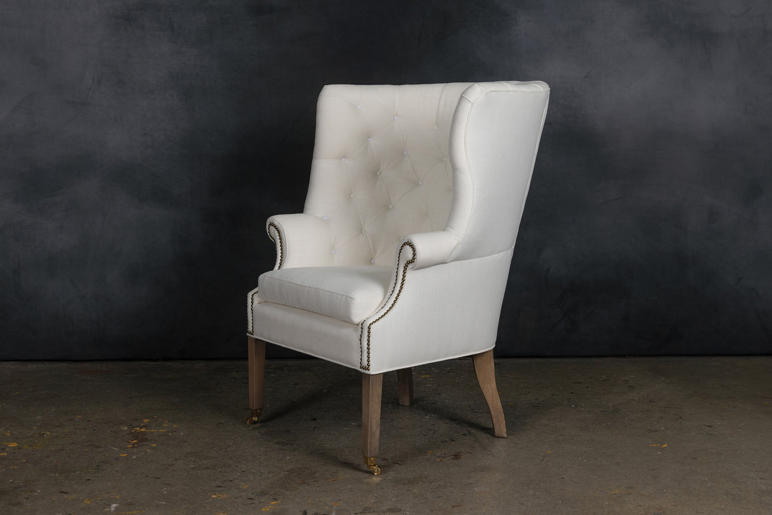 DIANA TUFTED CHAIR