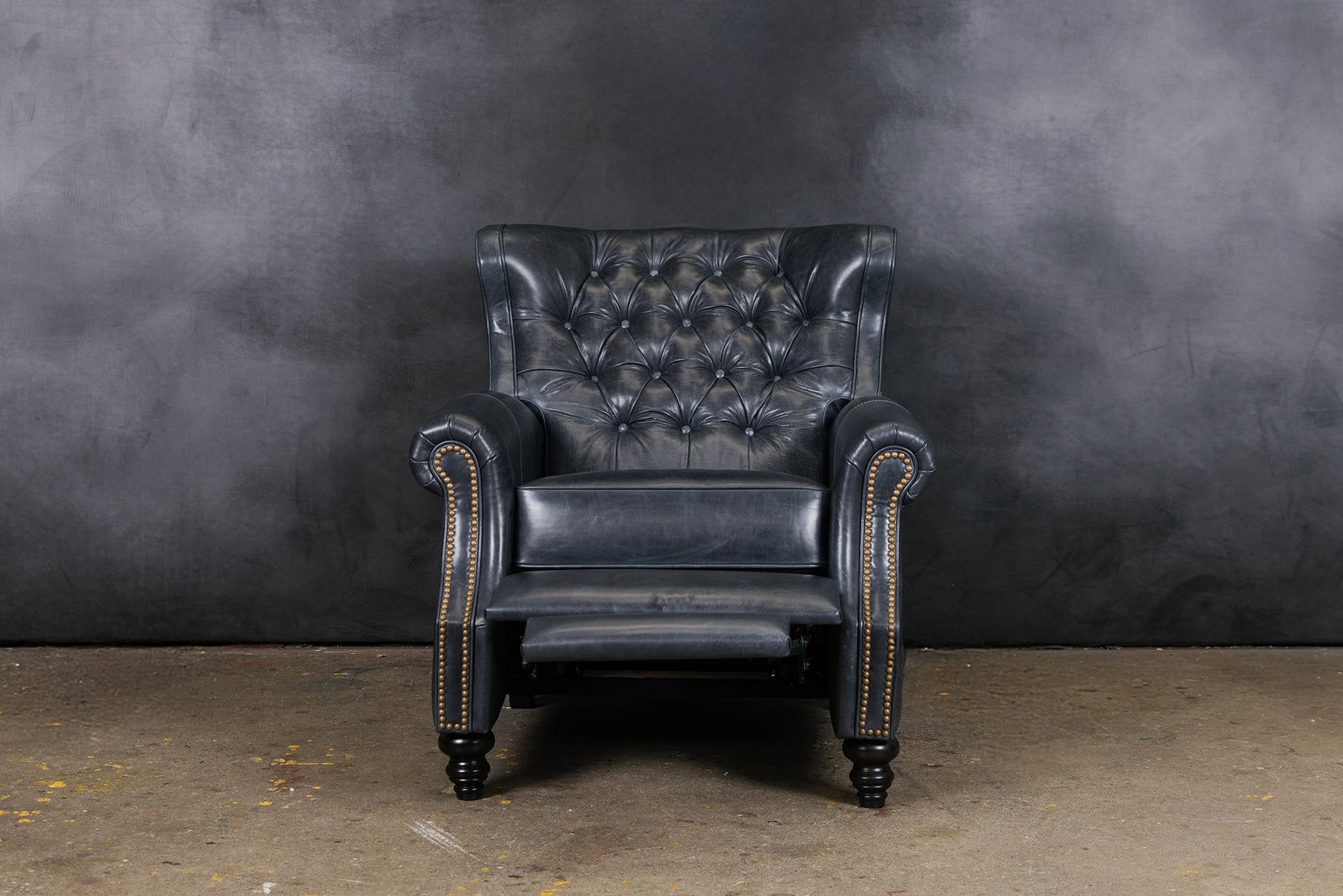 CHAMBERLAIN RECLINER