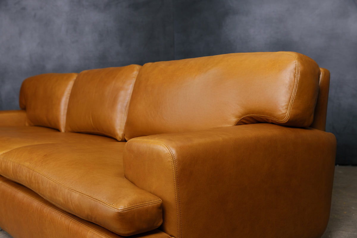 HAVEN LEATHER SOFA