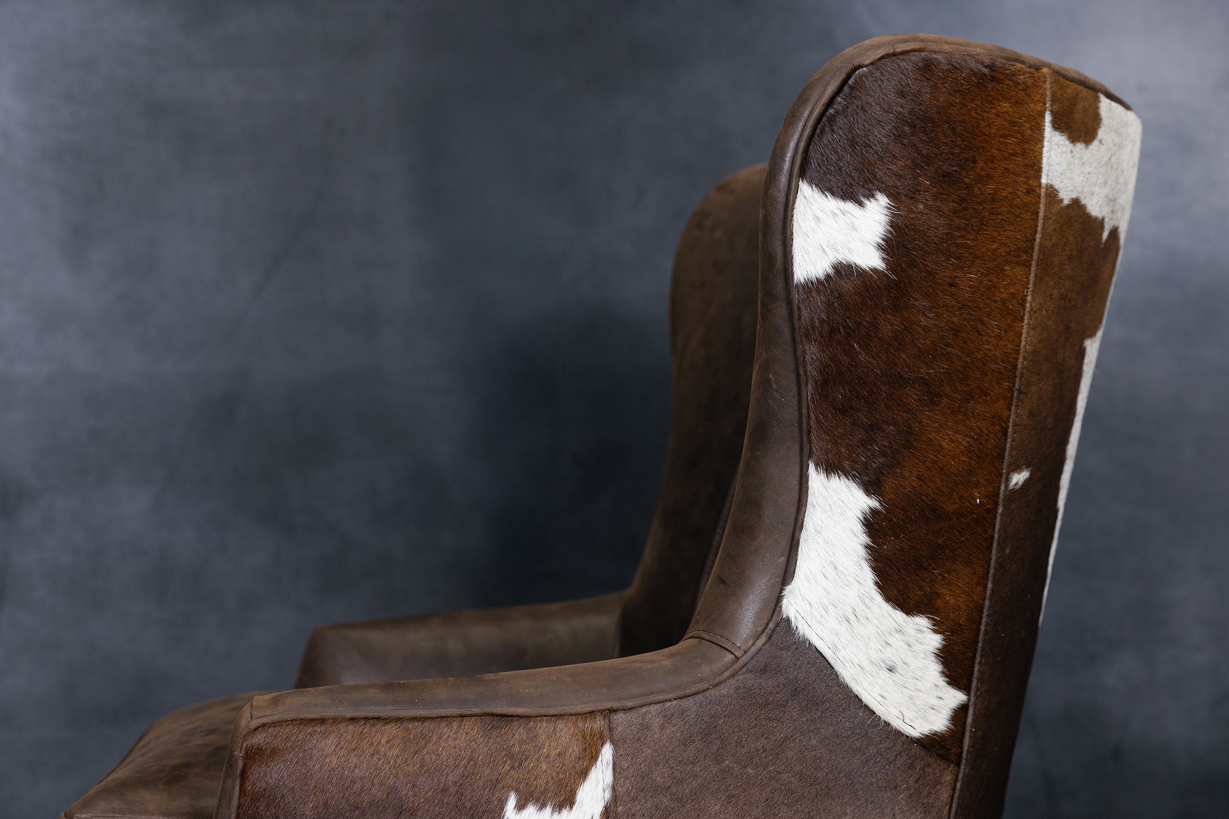 WAYNE LEATHER CHAIR