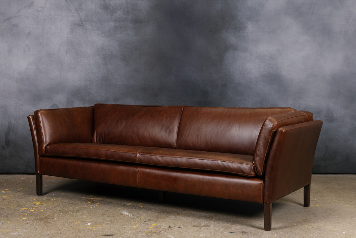 THE ALPINE SOFA