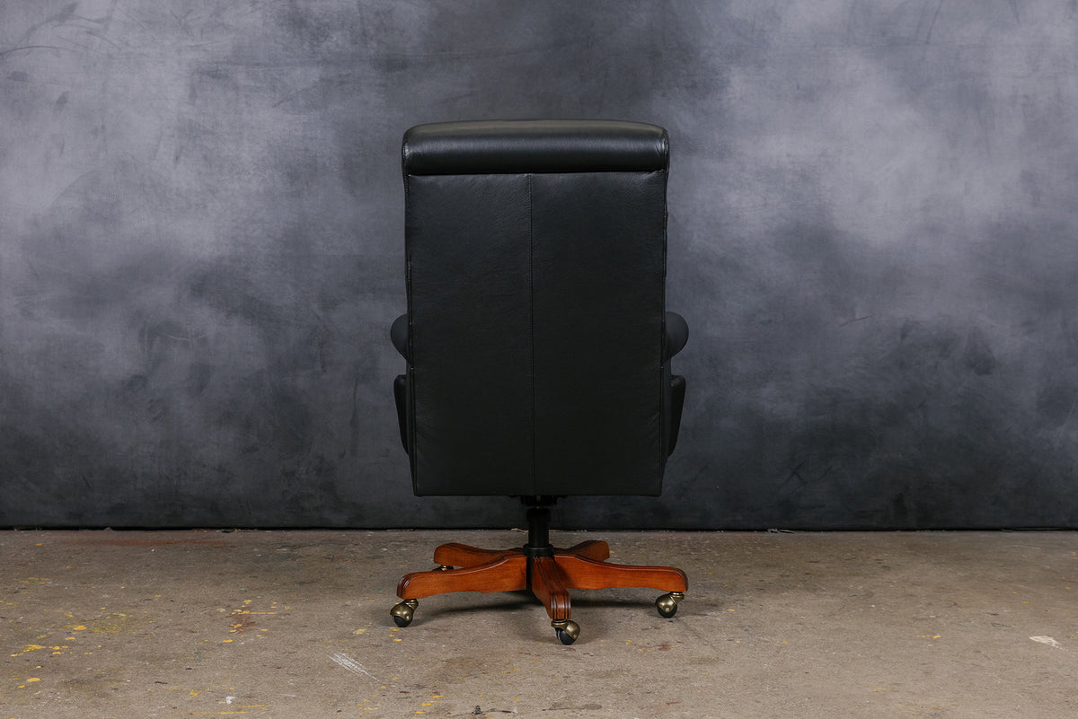 CONGRESSMAN OFFICE CHAIR
