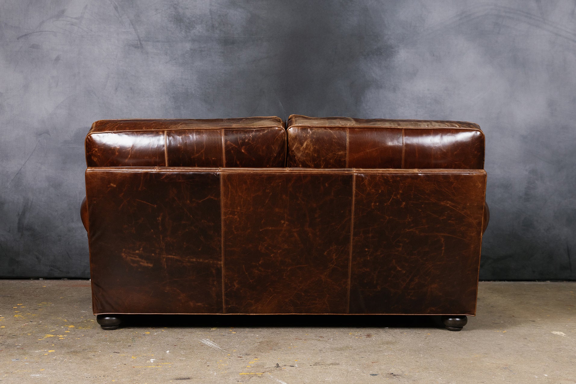 LANNISTER LEATHER LOVESEAT- NOBILITY SERIES