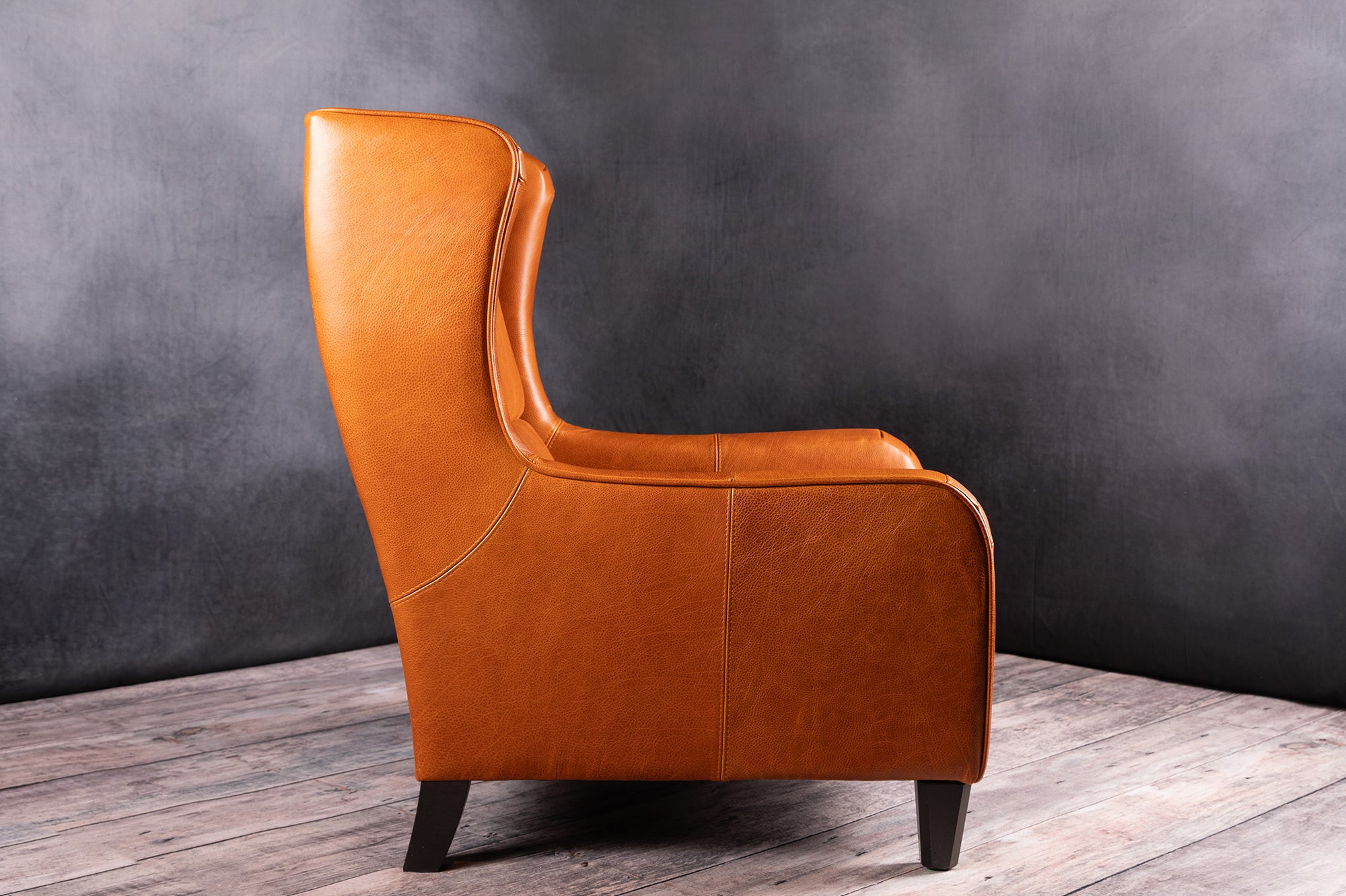 THE BUGATTI LEATHER CHAIR