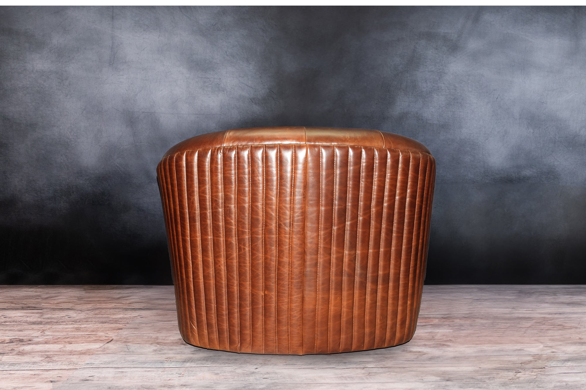 GOVERNOR GENERAL LEATHER CHAIR